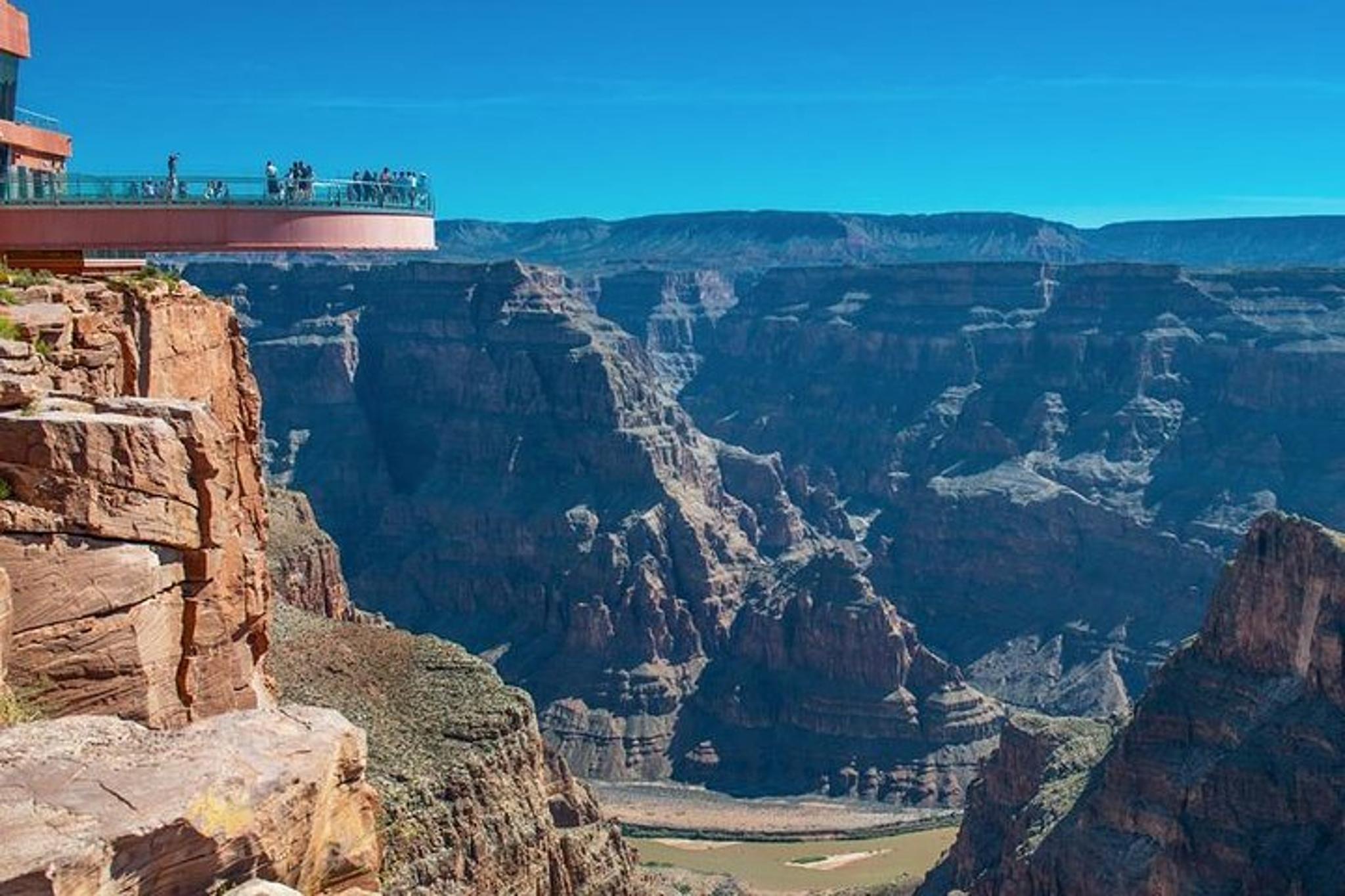 Las Vegas Grand Canyon Skywalk Trip - Image 2
