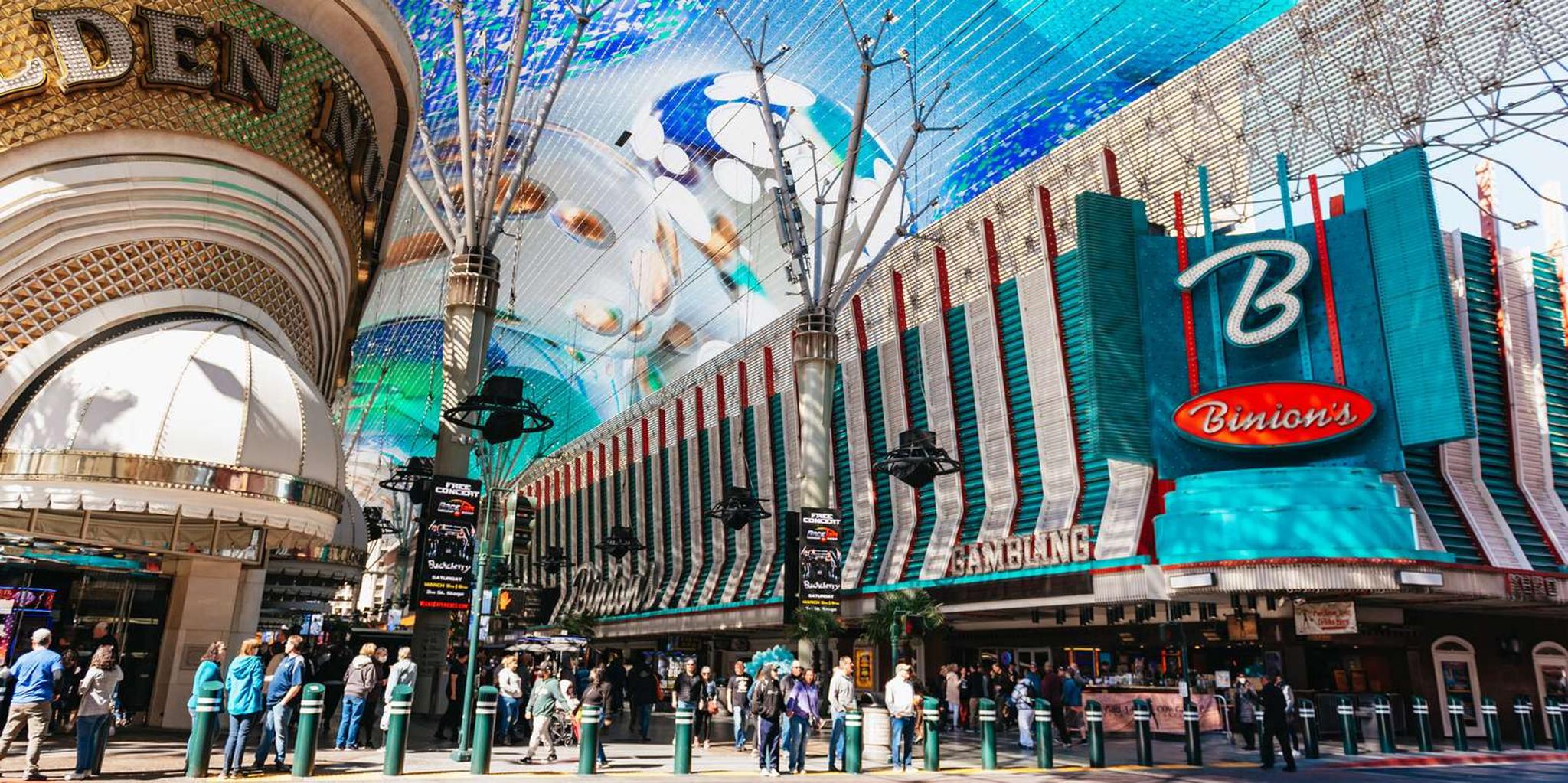 Las Vegas Fremont Street Walking Tour