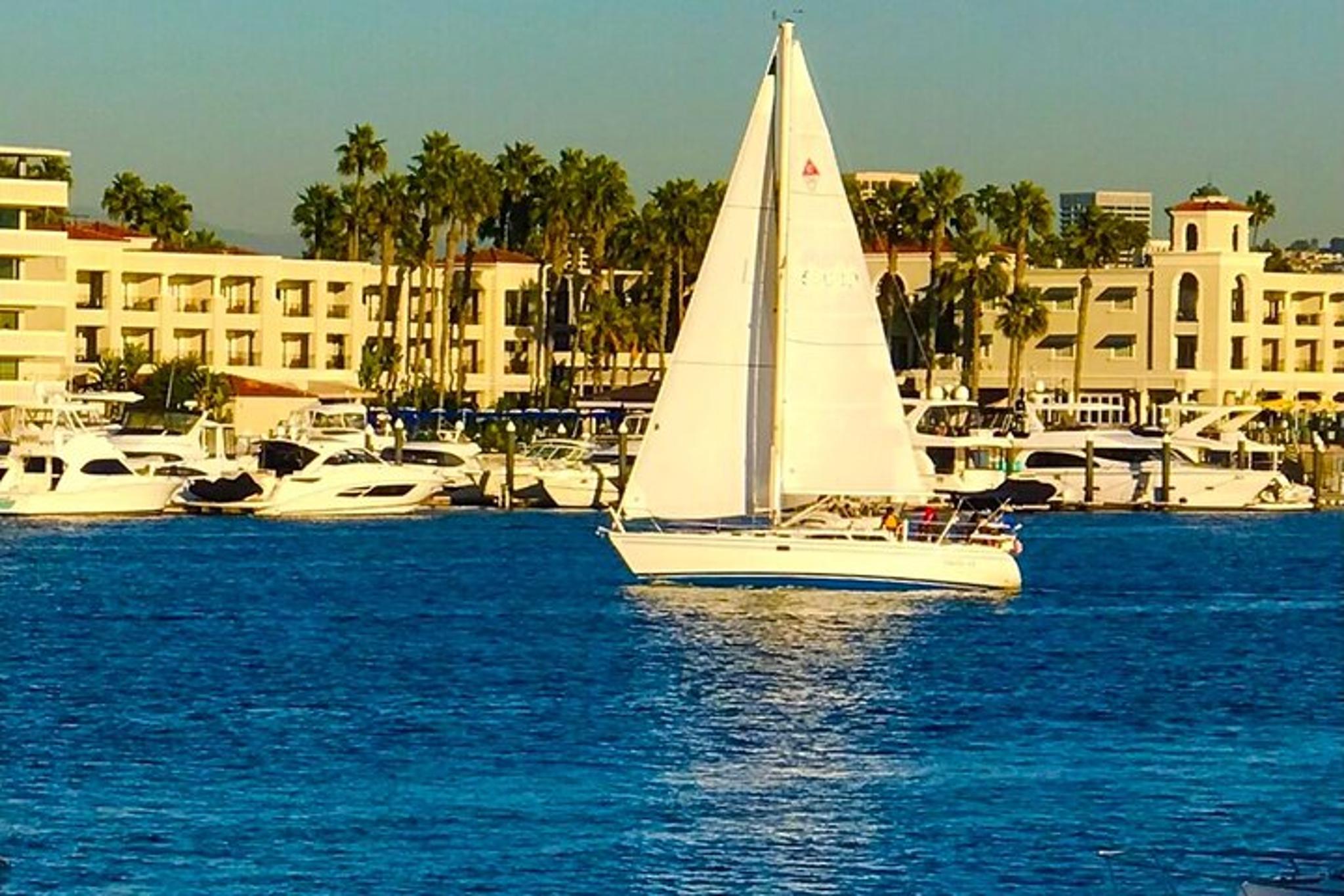 Newport Harbor Boat Tour - Image 5