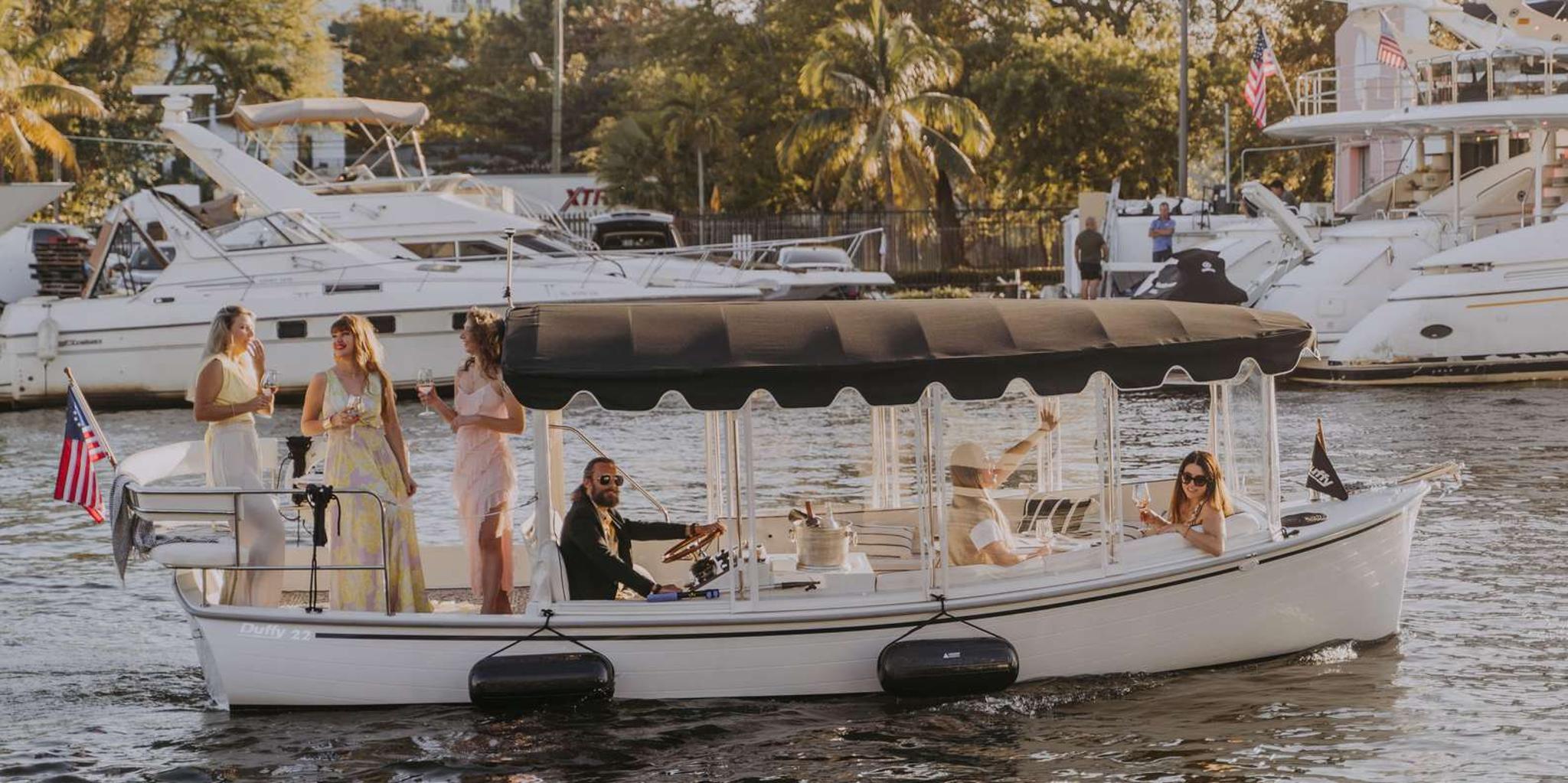 Miami E-Boat Cruise with Wine and Charcuterie