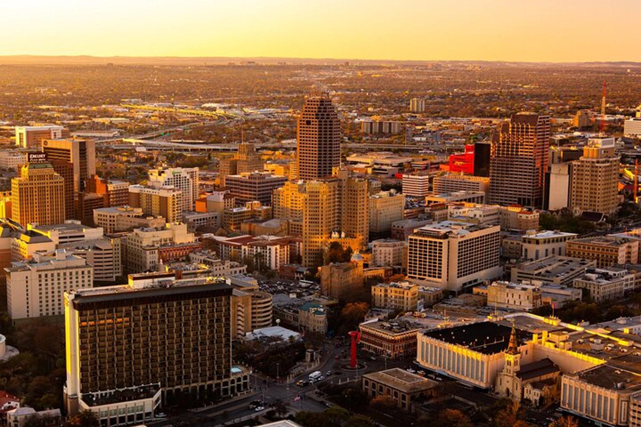 San Antonio Private Airport Transfer - Image 2