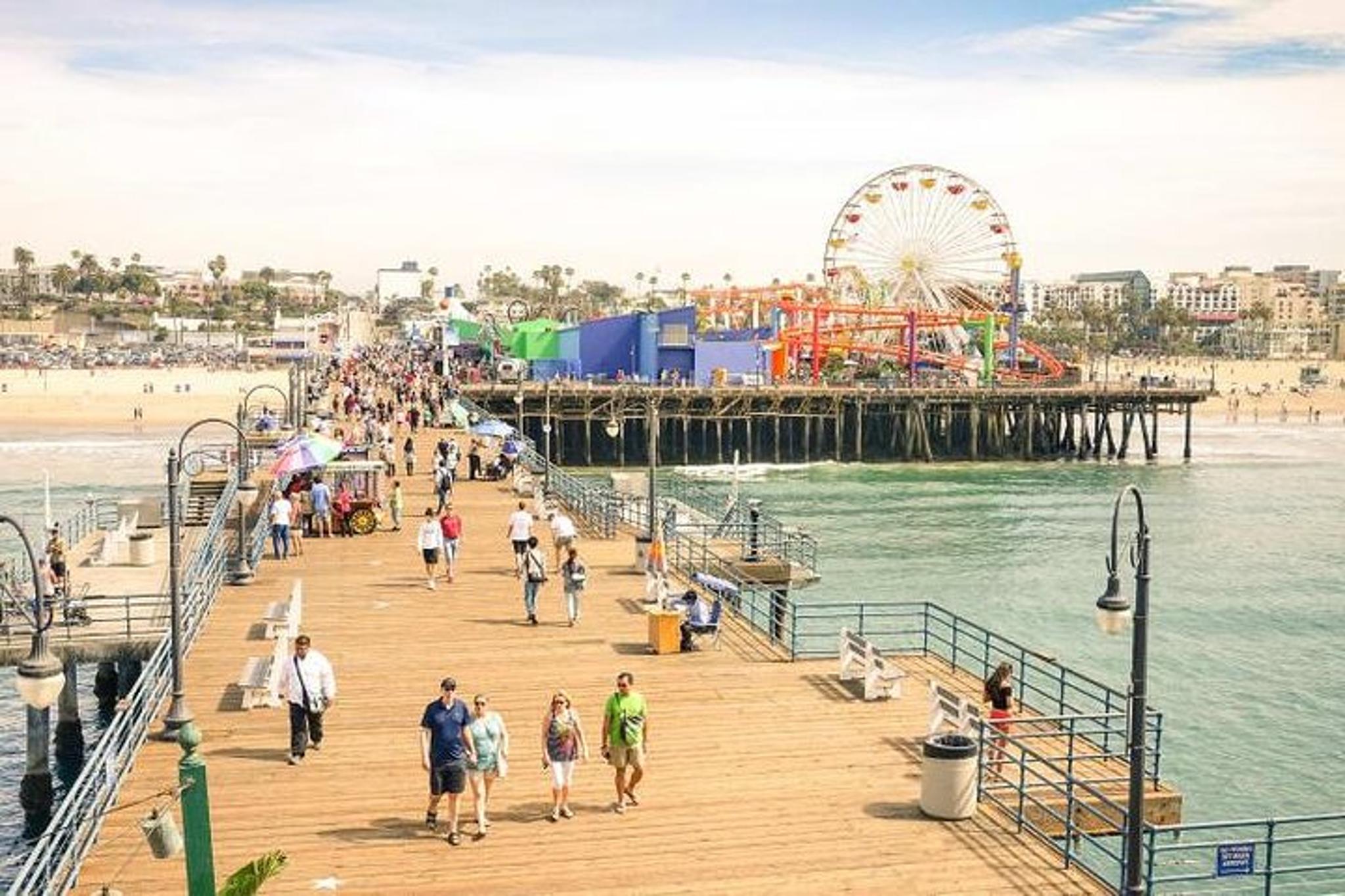 Los Angeles Private Tour for Up to 7 Passengers - Image 3