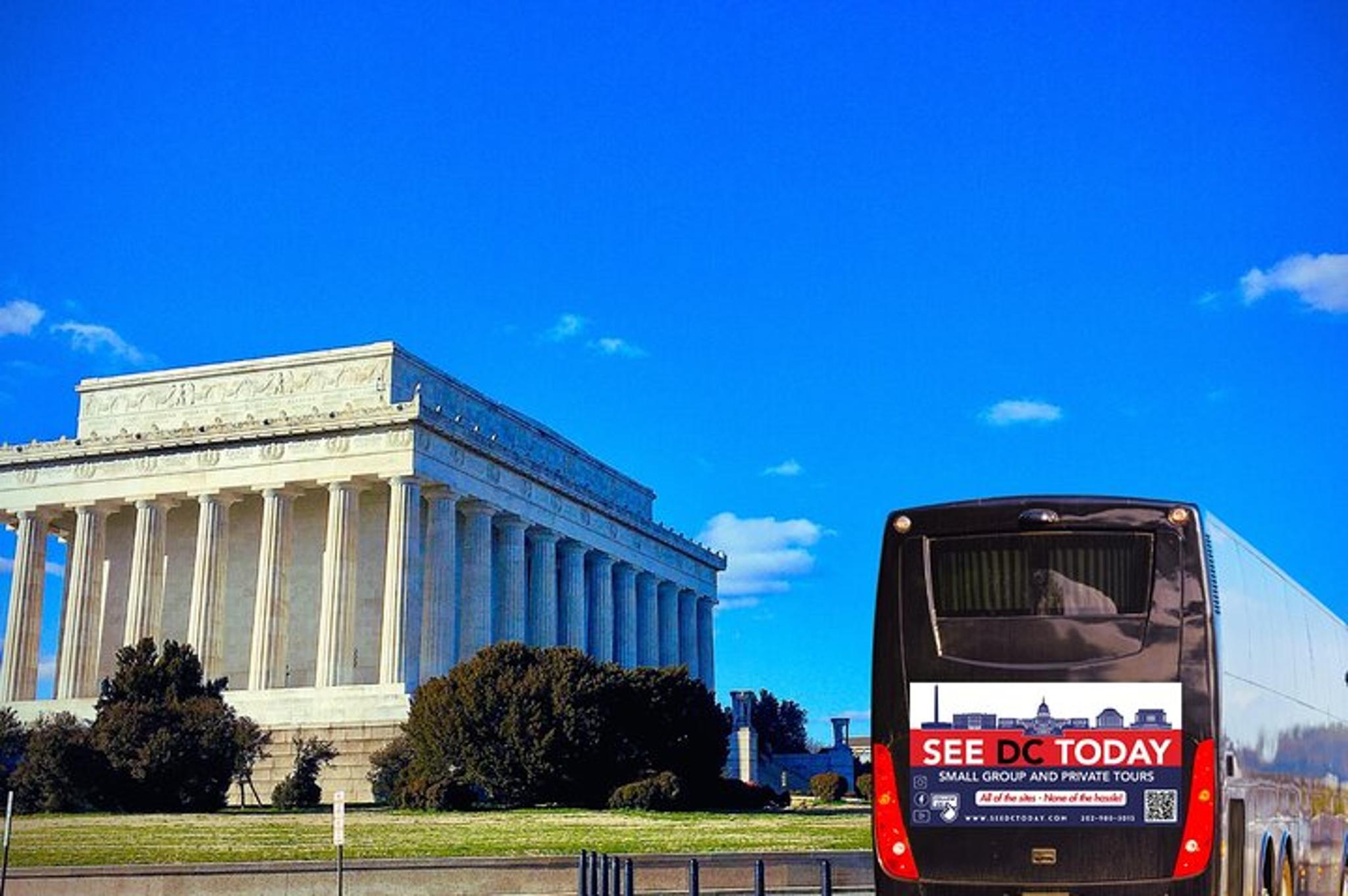 Washington, DC Private Tour for Small Groups - Image 1