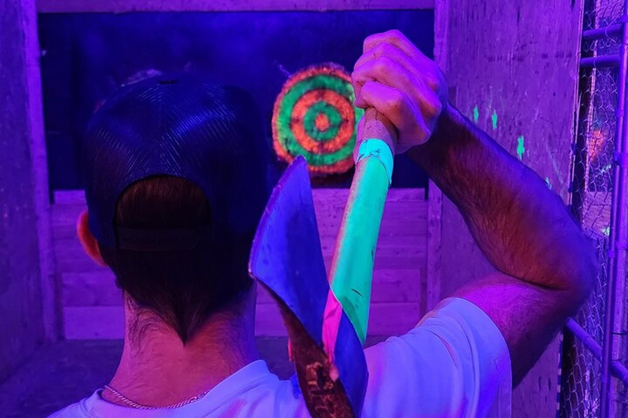 Las Vegas Axe Throwing Neon Experience - Image 4