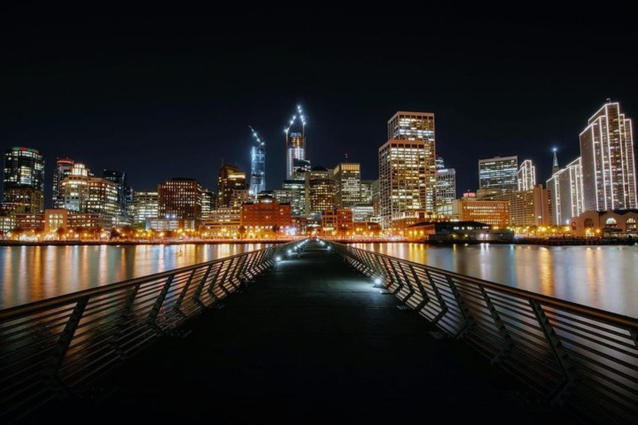 San Francisco Night Sightseeing Shuttle Tour