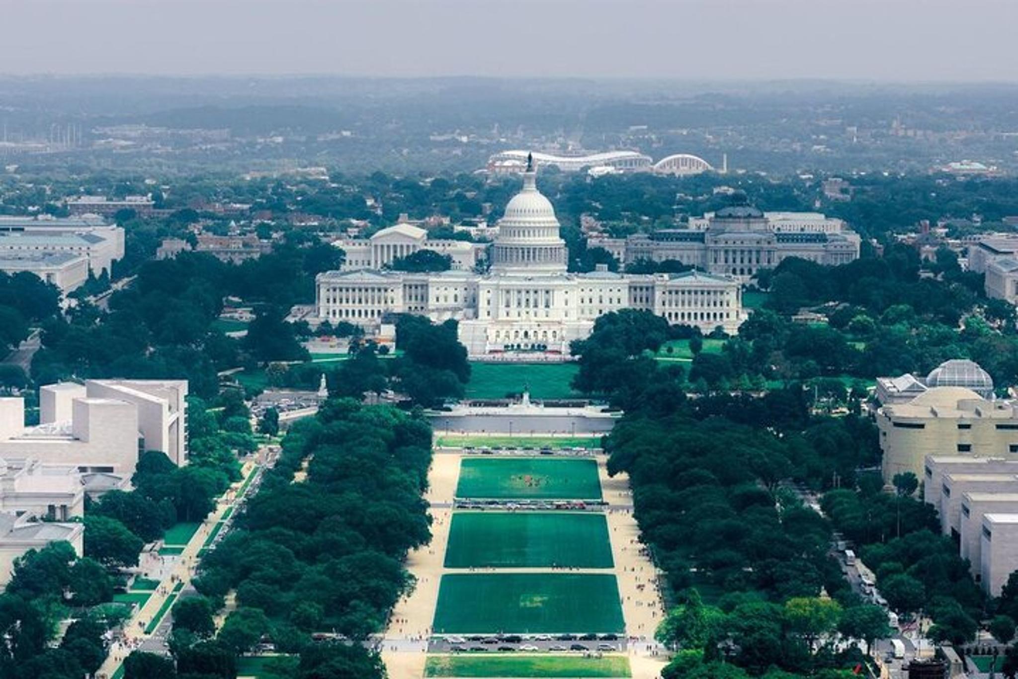 Washington City Center to Dulles Airport Transfer - Image 3