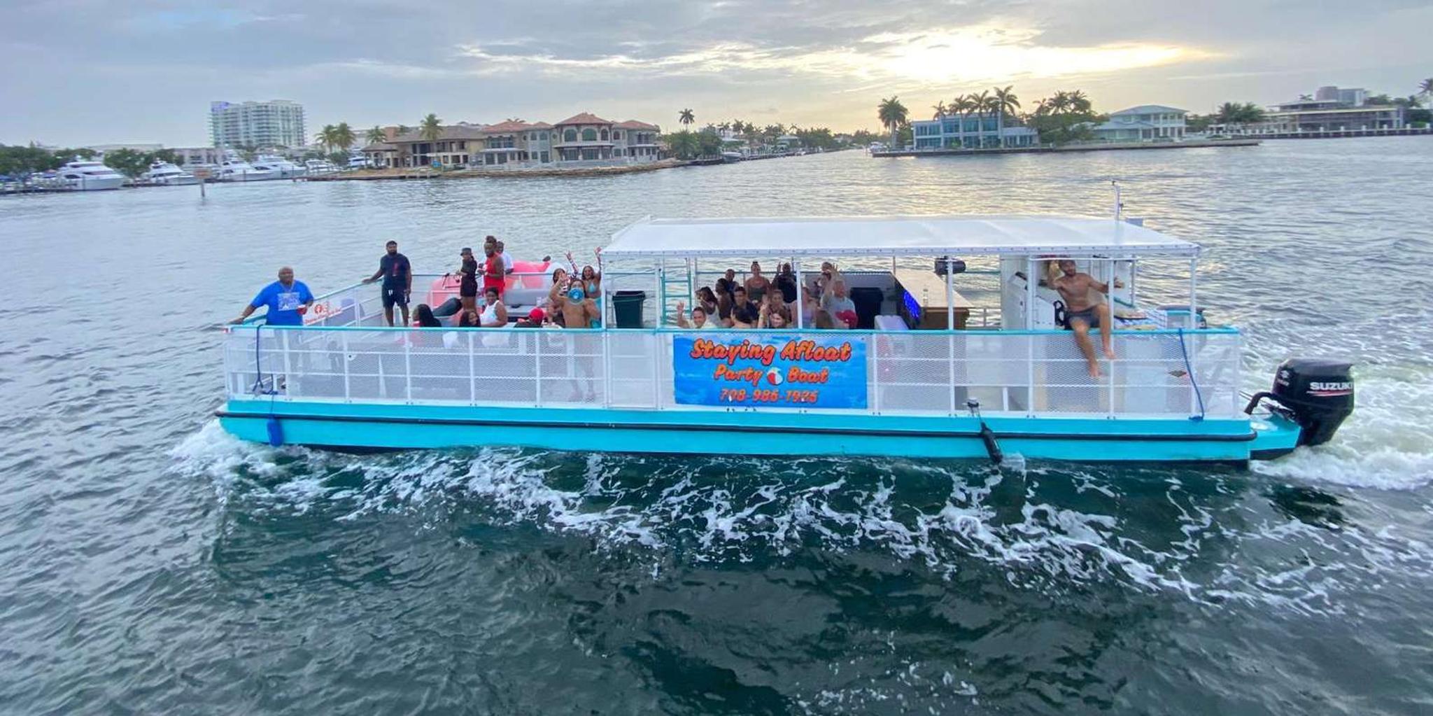 Fort Lauderdale Boat Tour to Sandbar - Image 2