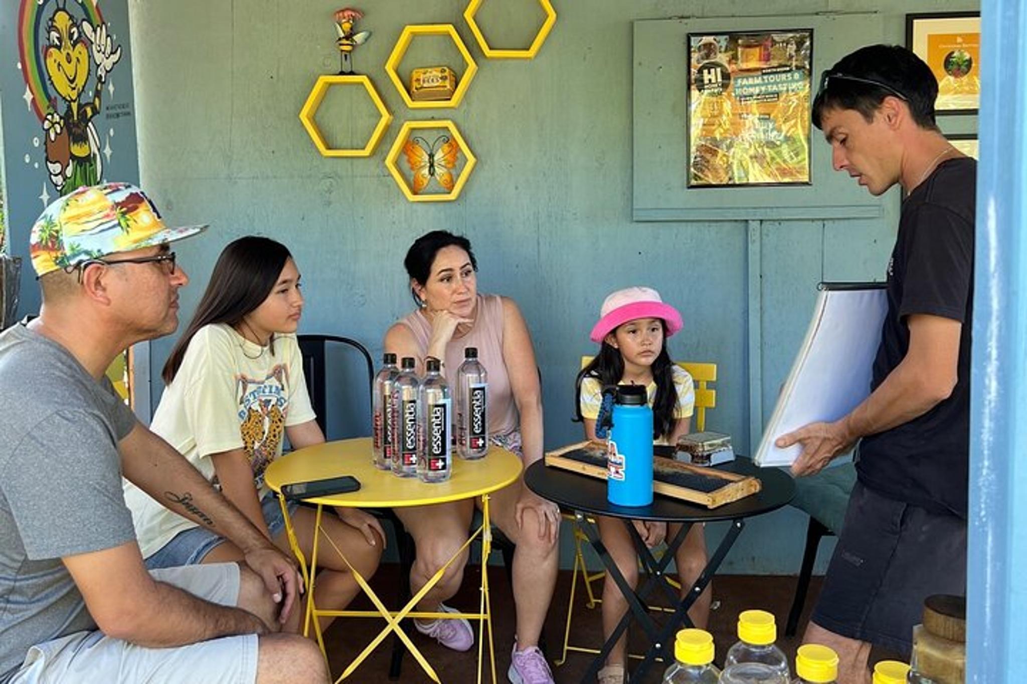 Waialua Bee Farm Ecotour and Honey Tasting - Image 2