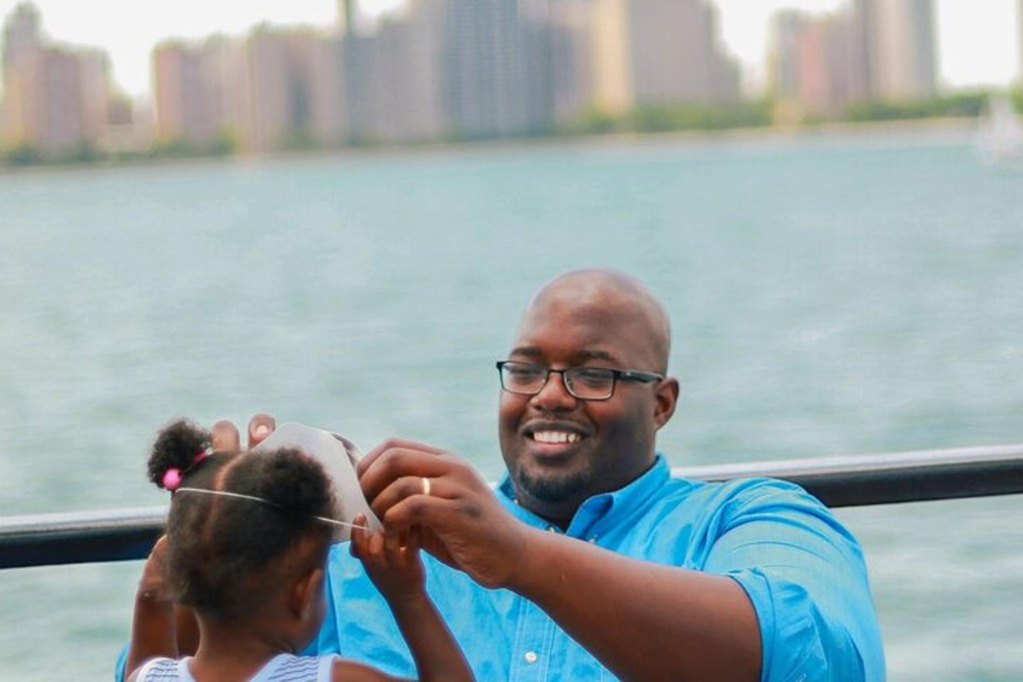 Boston Lunch Cruise on Father's Day - Image 5