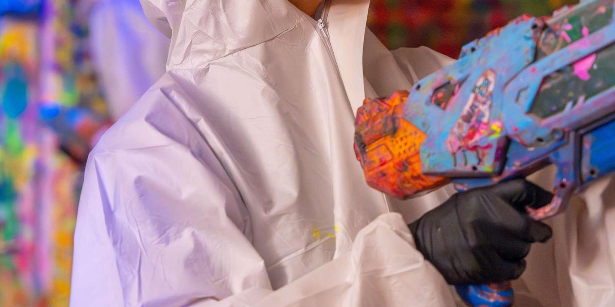 Houston Paint Therapy Experience with Neon Lights - Image 4