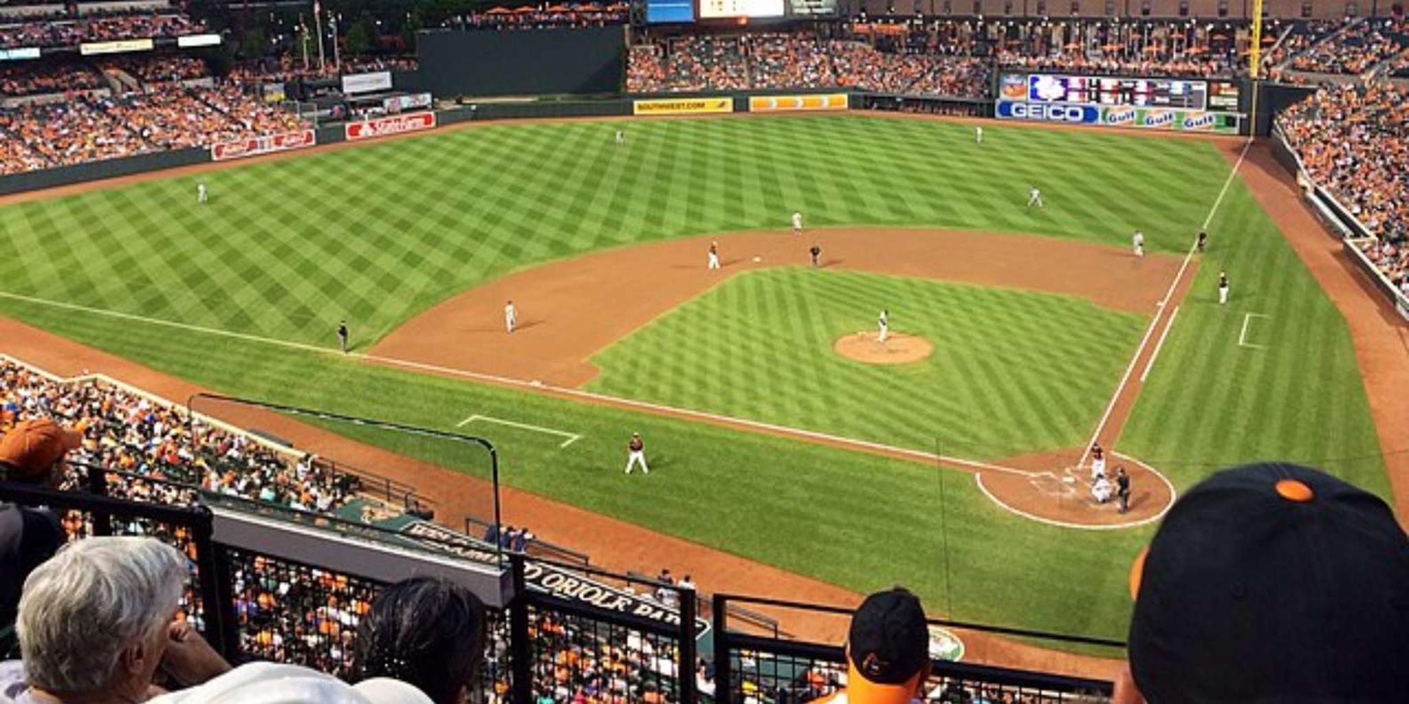 Baltimore Orioles Baseball Game at Oriole Park - Image 5