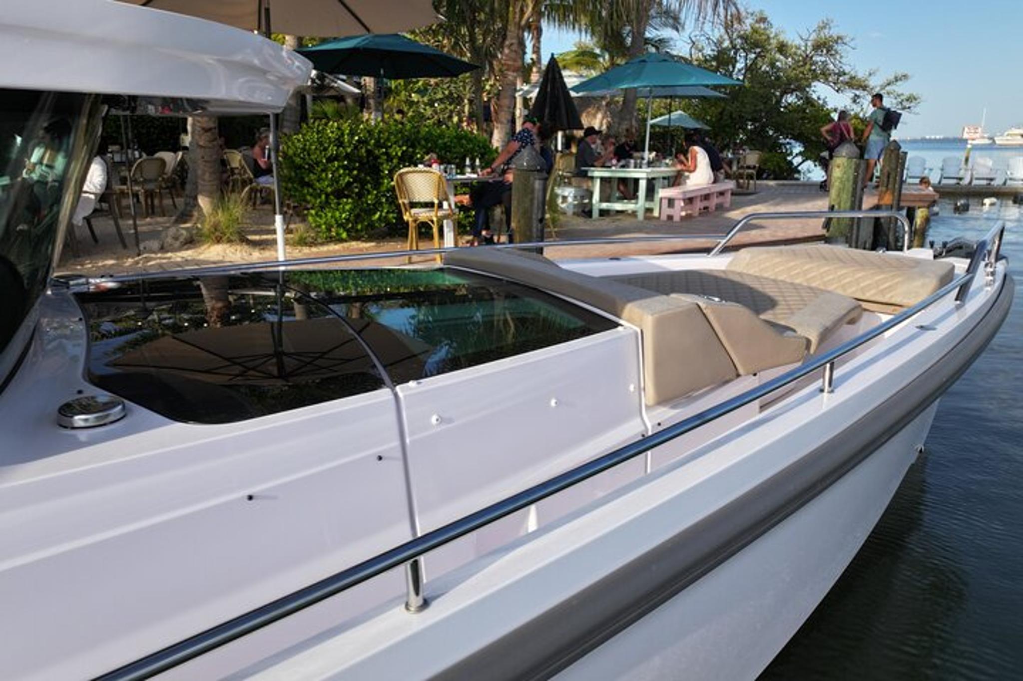 Tampa Boat Tour with Snorkeling 4 hr - Image 6