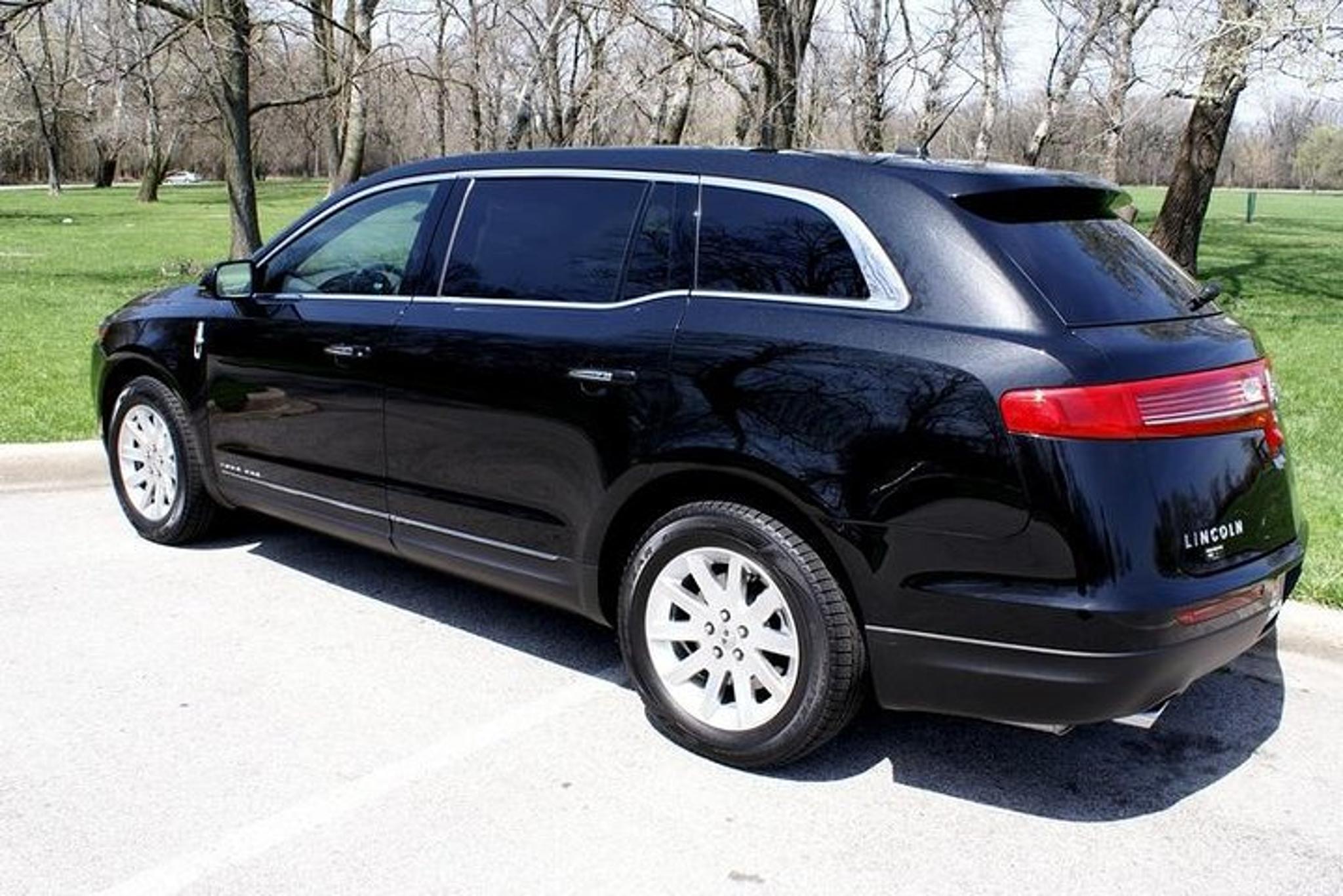 Chicago Private Sedan Transfer to MDW