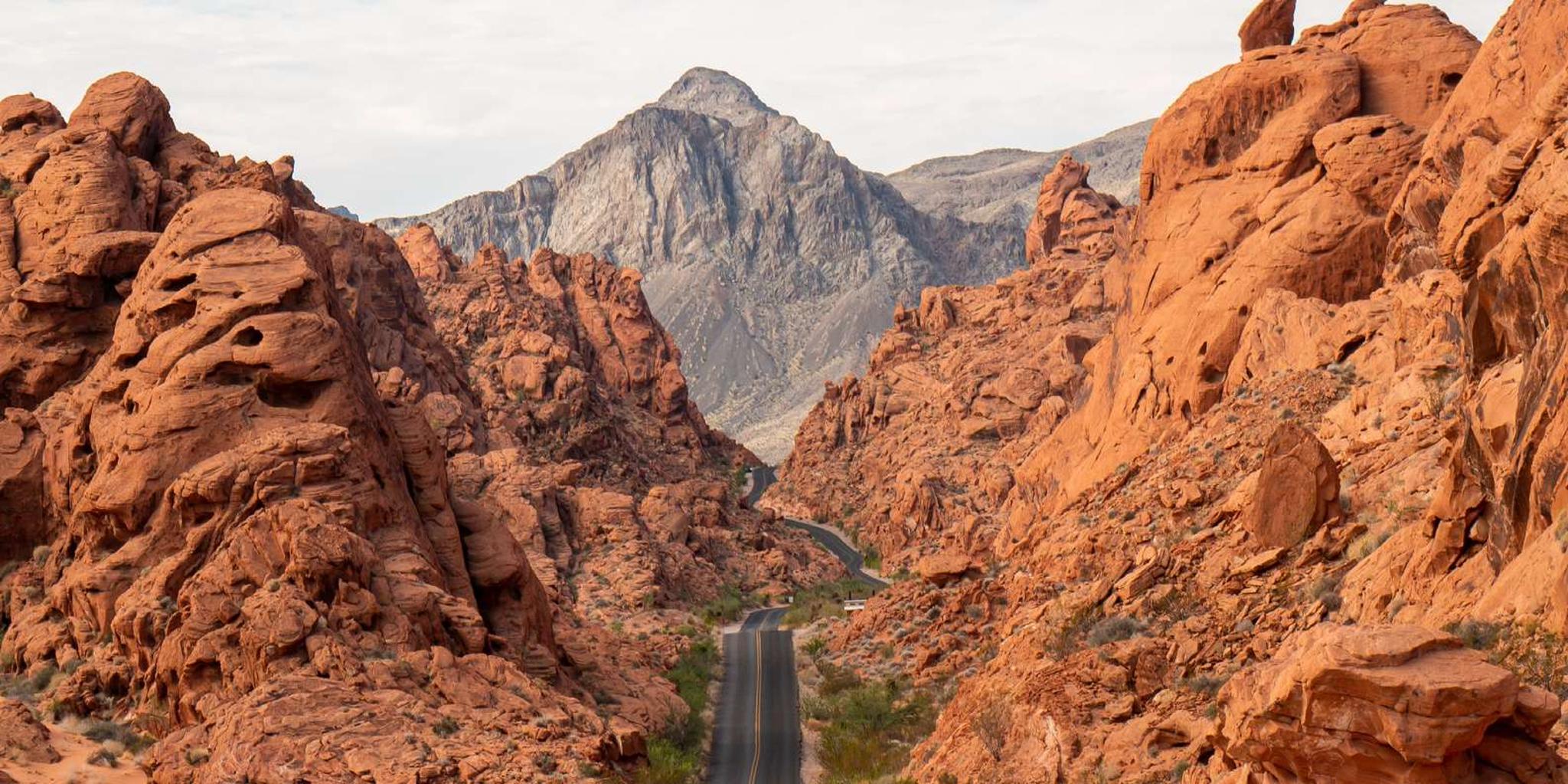 Las Vegas Valley of Fire Small Group Tour - Image 2