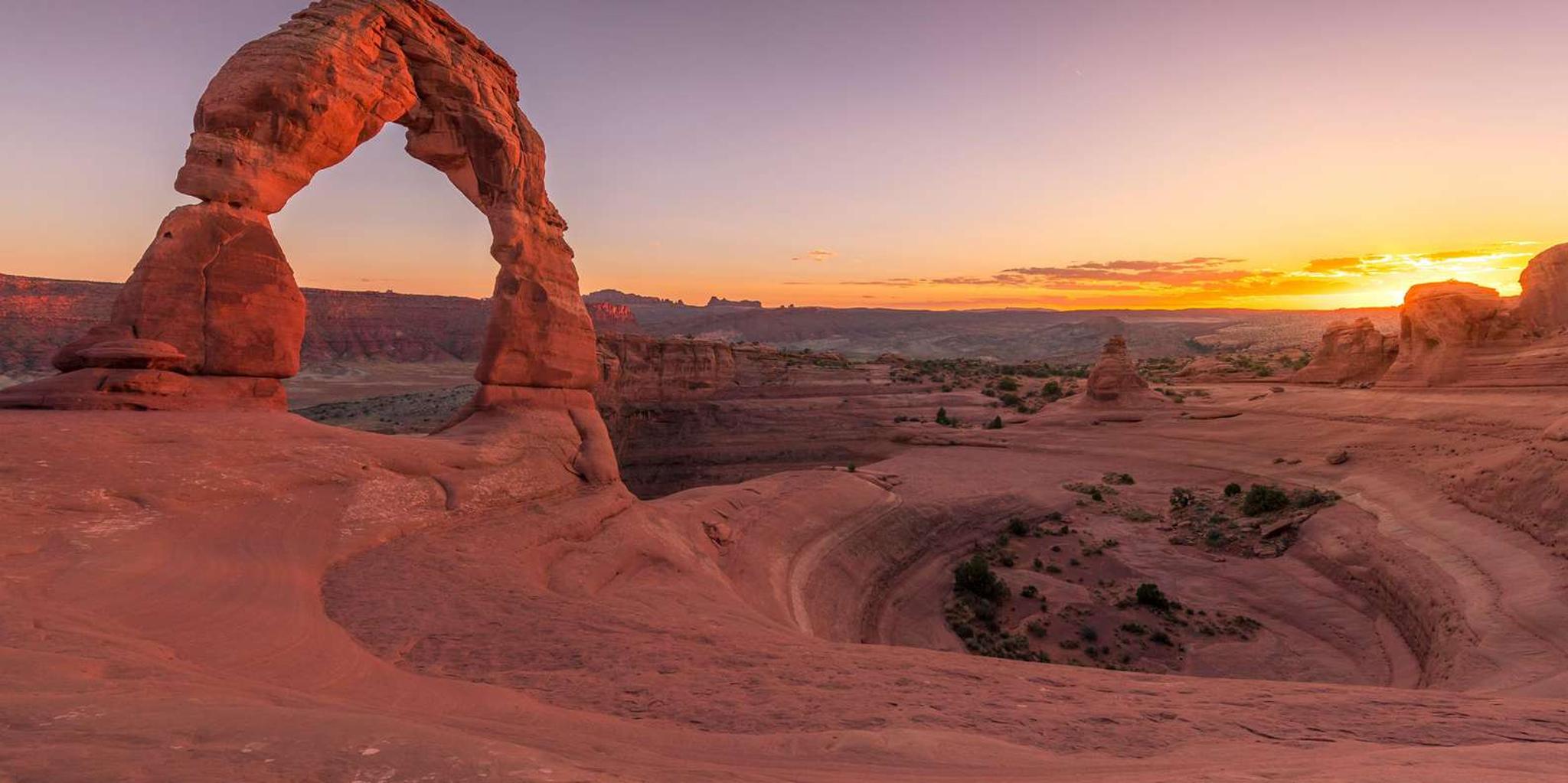Salt Lake City 7-Day Yellowstone to Las Vegas Tour - Image 2