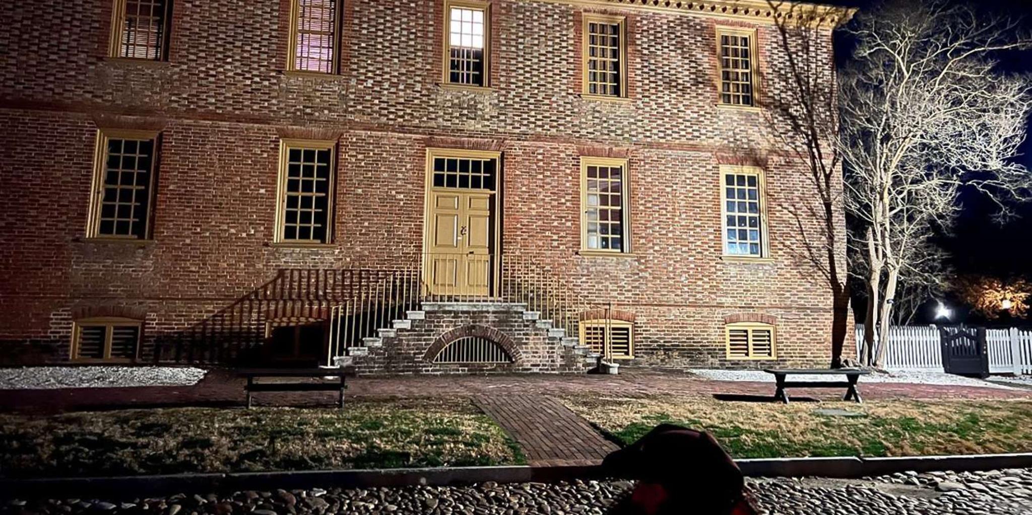 Williamsburg Dark History Conspiracy Tour - Image 6