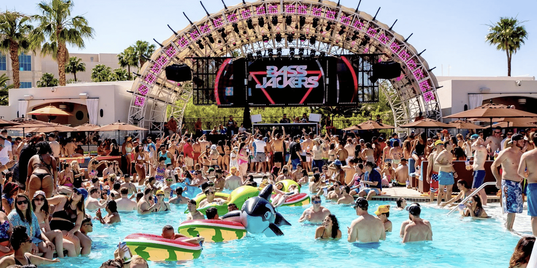 Las Vegas Pool Crawl with Party Bus