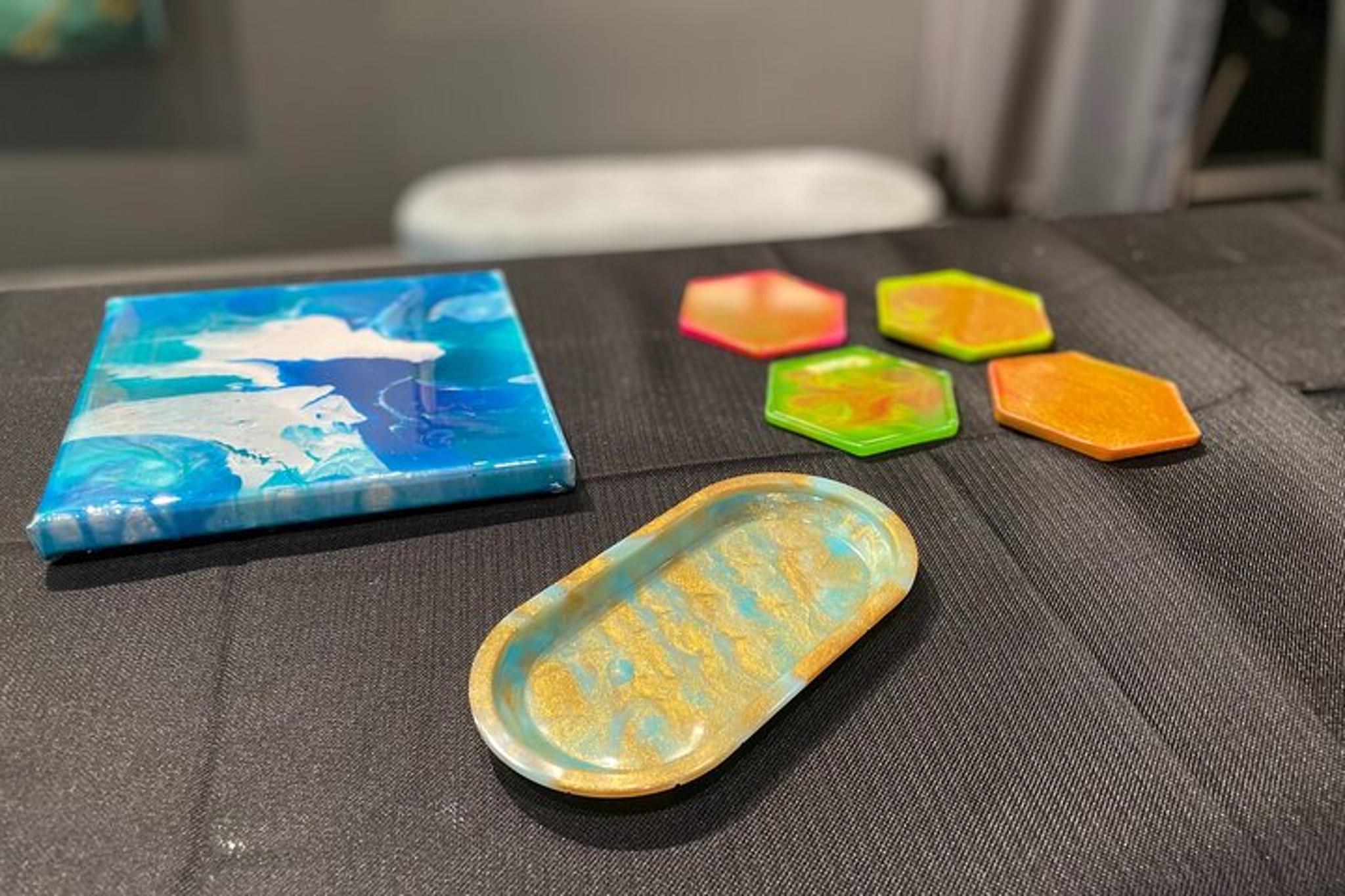 New York Resin Artwork Experience in Nolita - Image 2