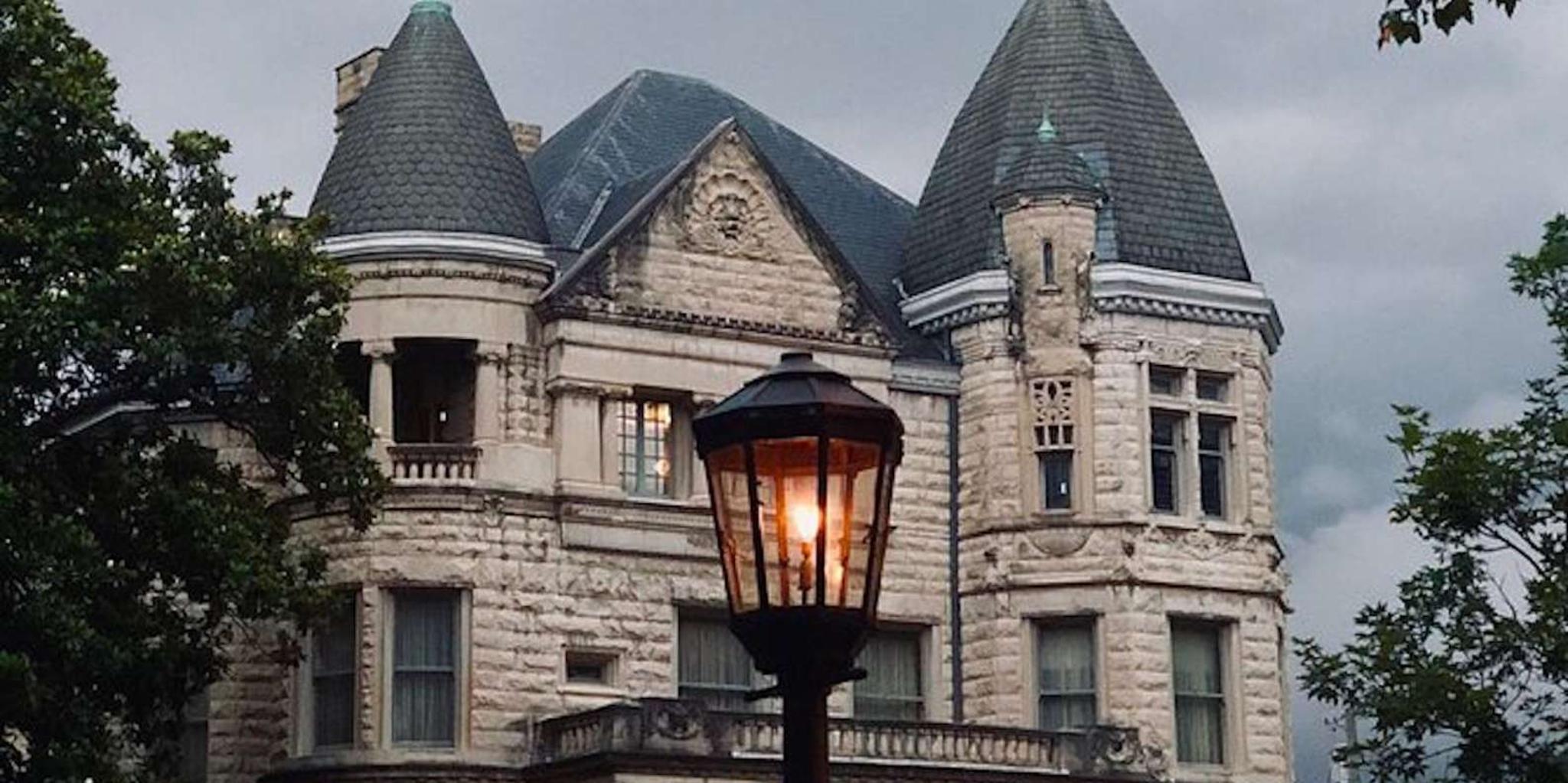 Louisville Old Louisville Walking Tour