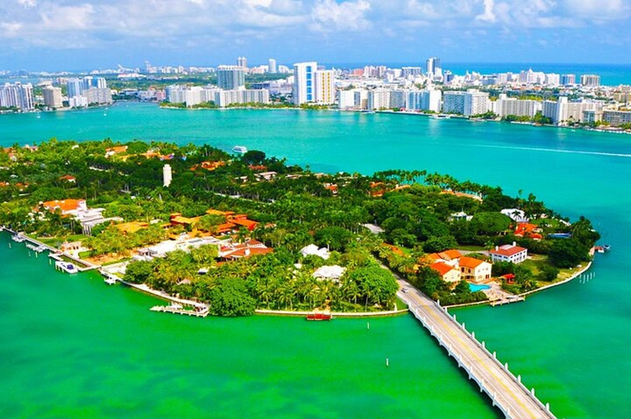 Miami Celebrity Homes Boat Tour - Image 6