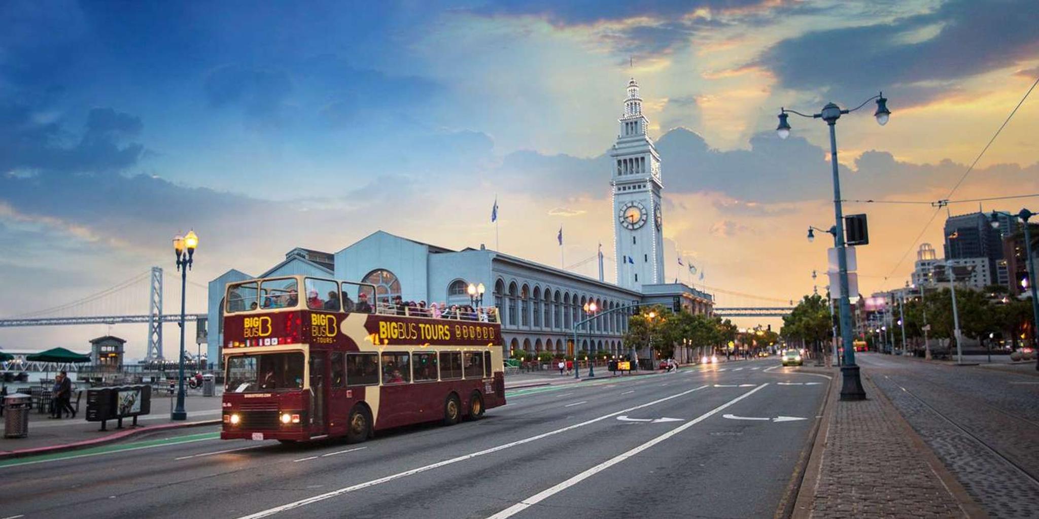 San Francisco Holiday Lights Tour with Hot Chocolate - Image 3