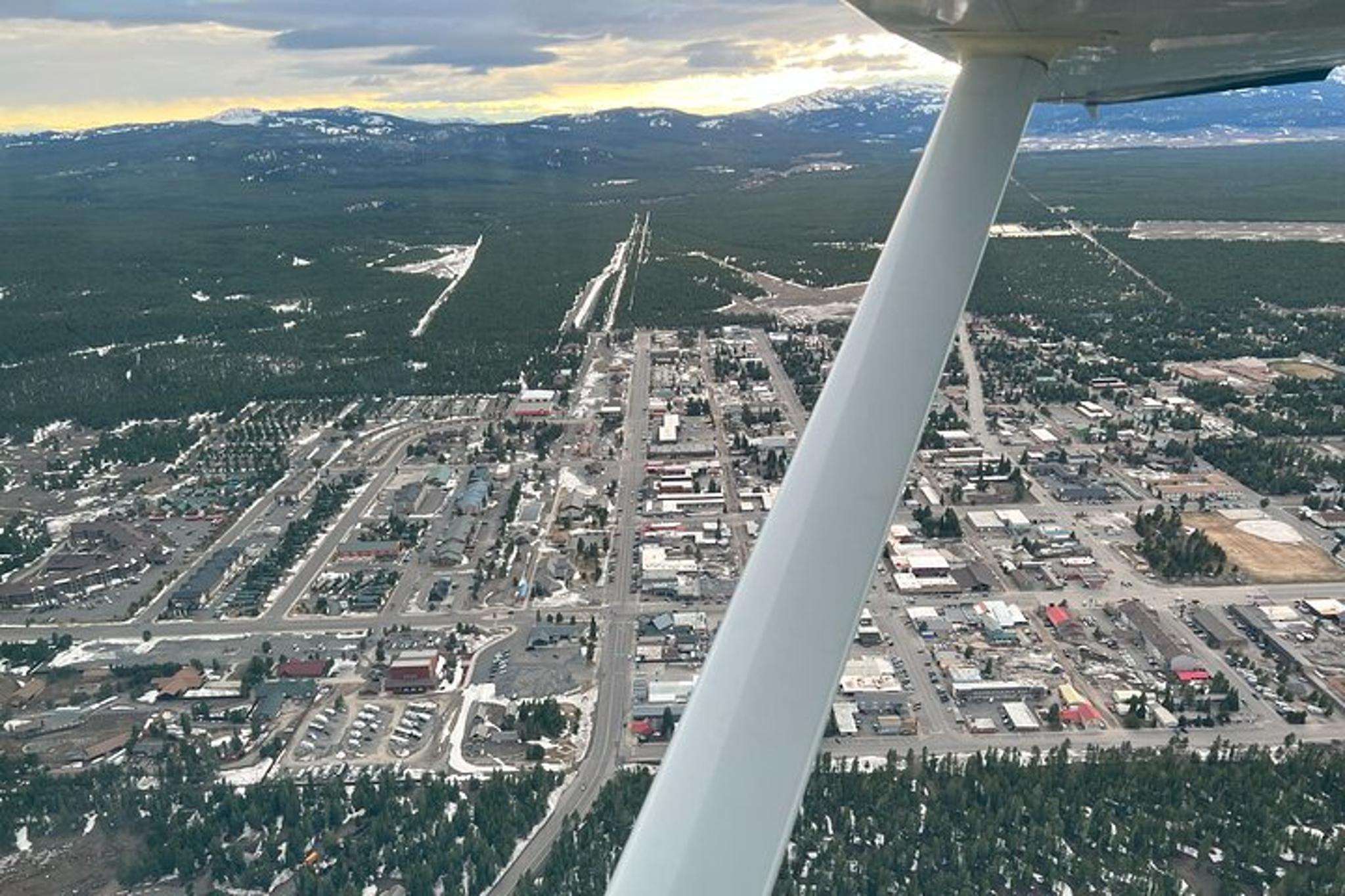 West Yellowstone Scenic Flight 30 min - Image 2