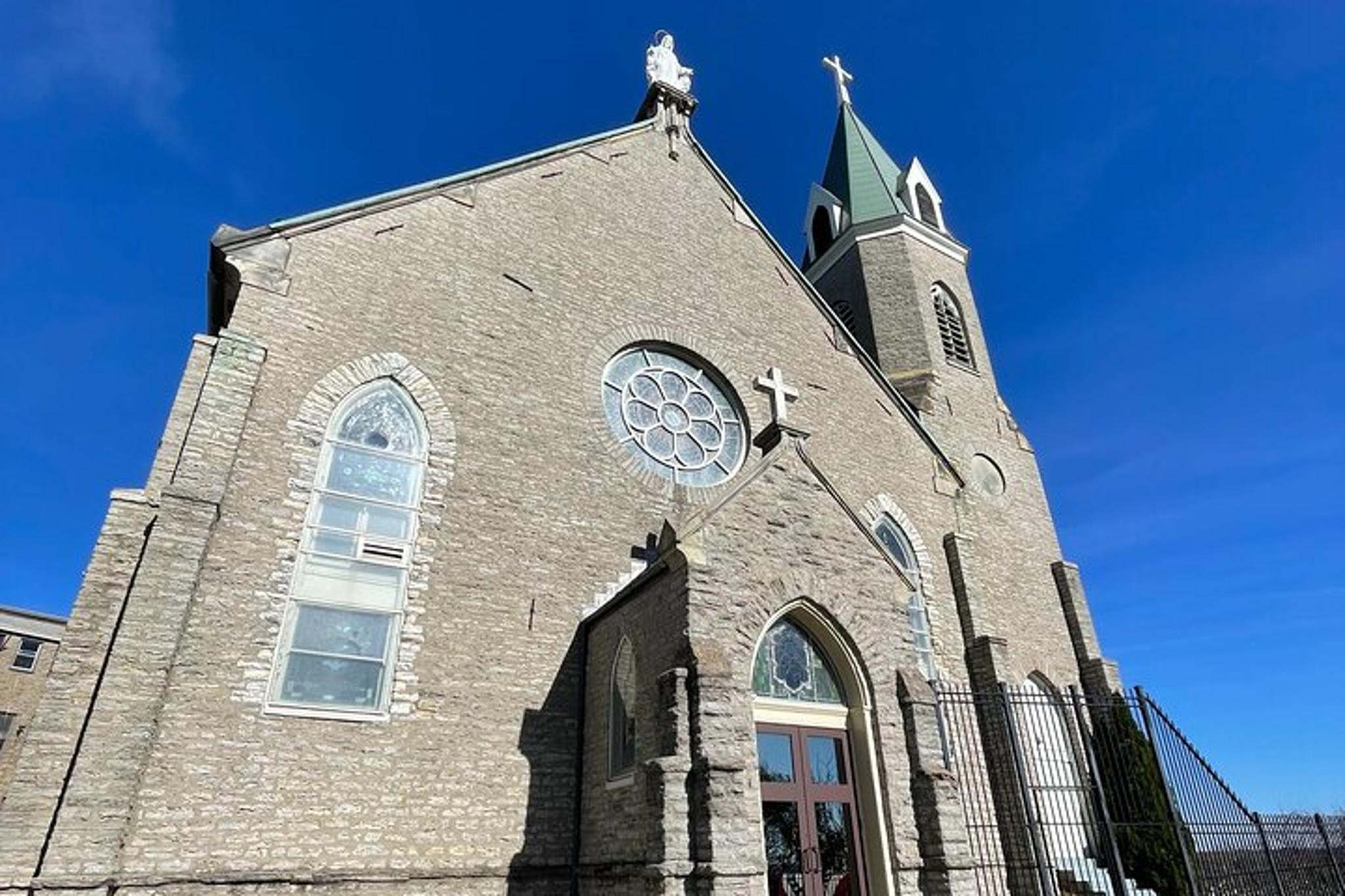 Cincinnati Mt. Adams Walking Tour - Image 4