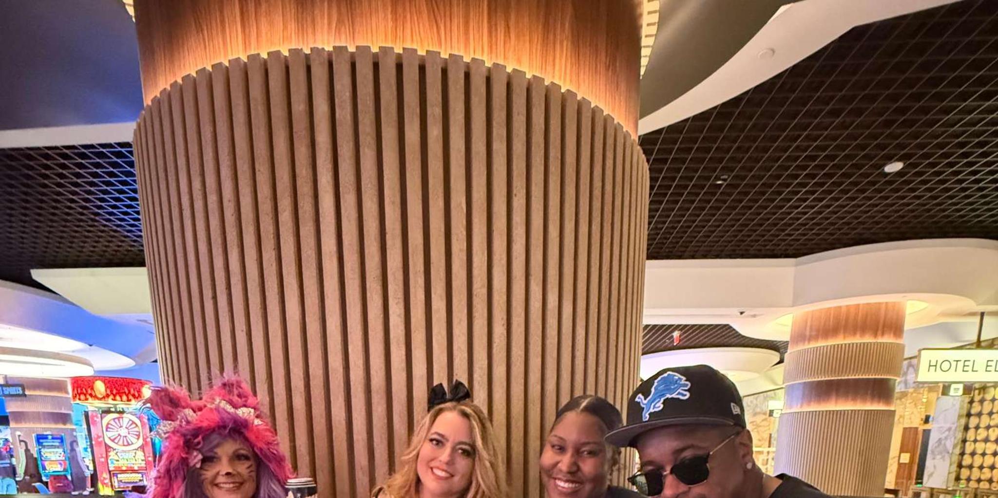 Las Vegas Fremont Street Walking Tour - Image 2