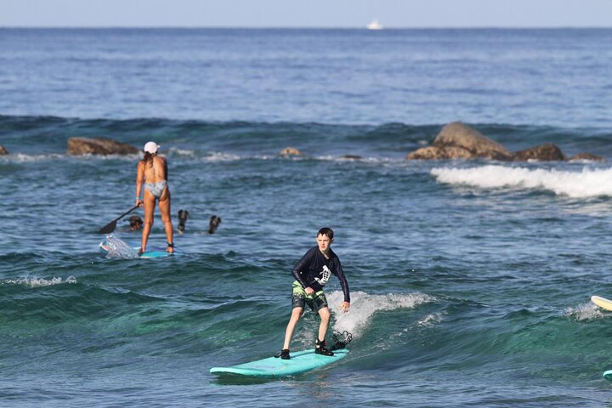 Kona Surf Lessons - Image 2