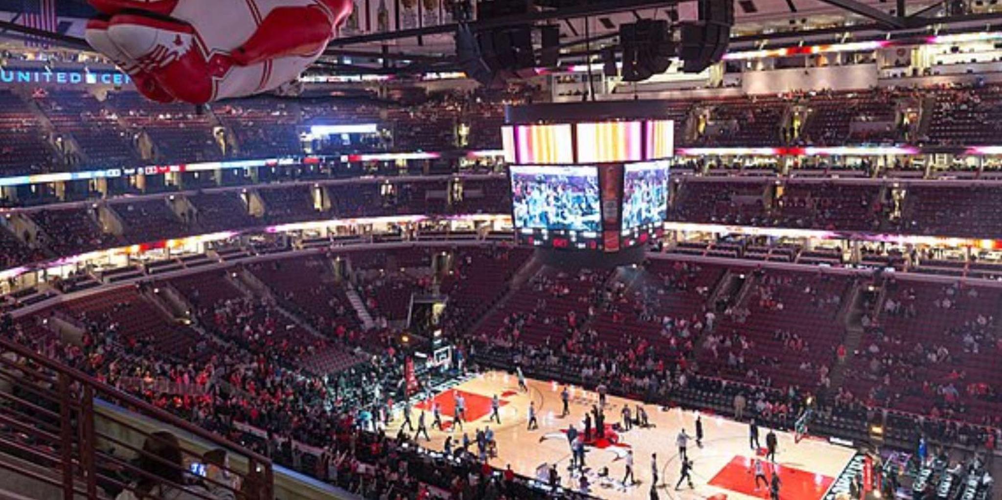 Chicago Sports Game Ticket Experience - Image 6