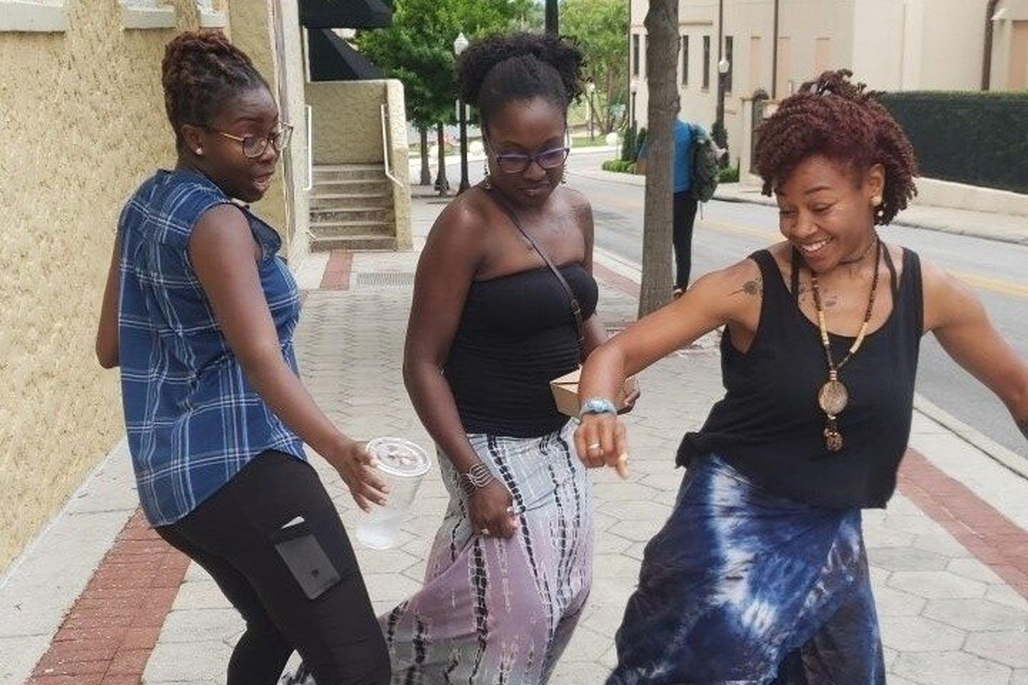 Pasadena Scavenger Hunt Excursion - Image 2