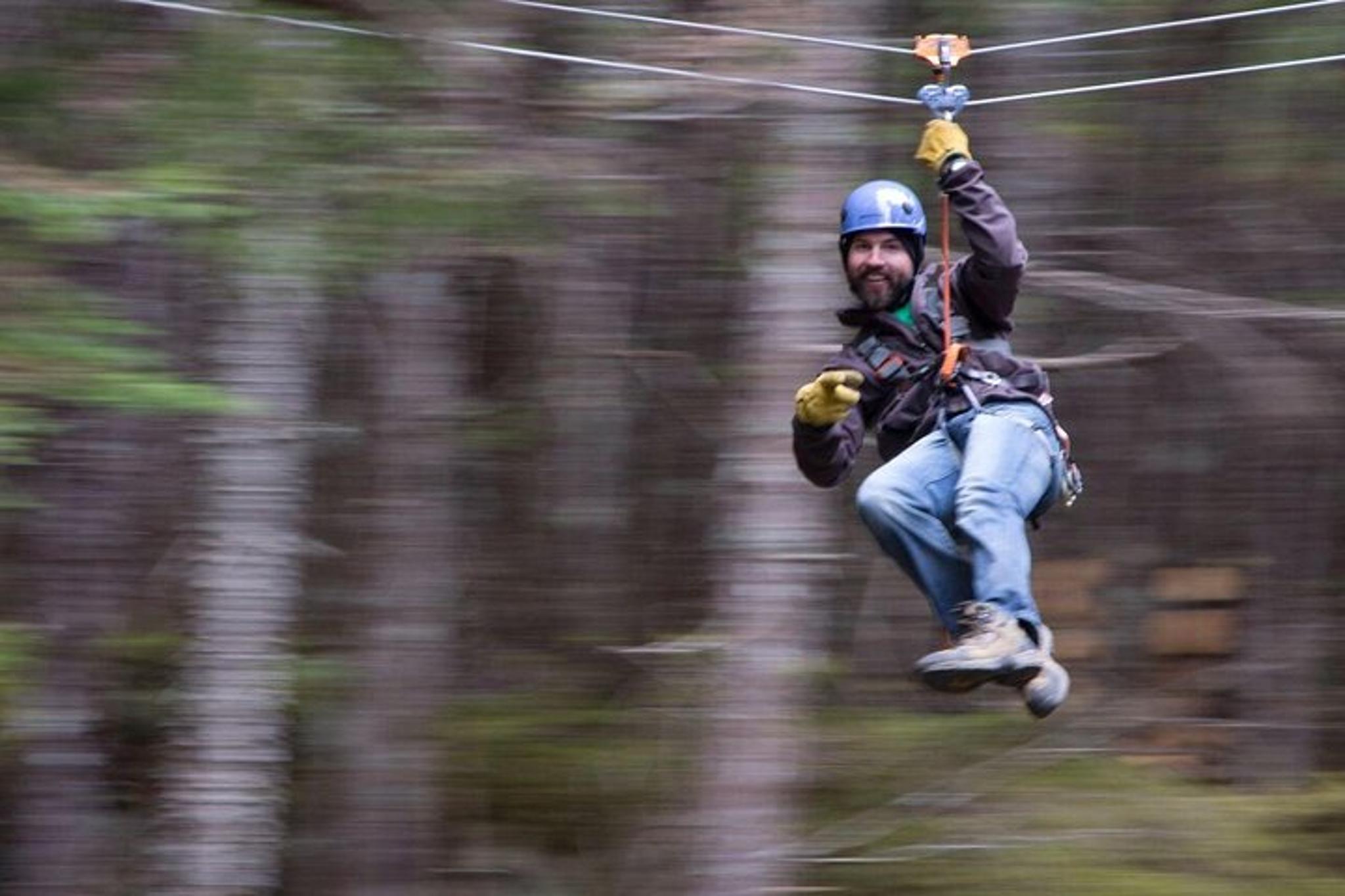 Grizzly Falls Ziplining Expedition in Alaska - Image 6