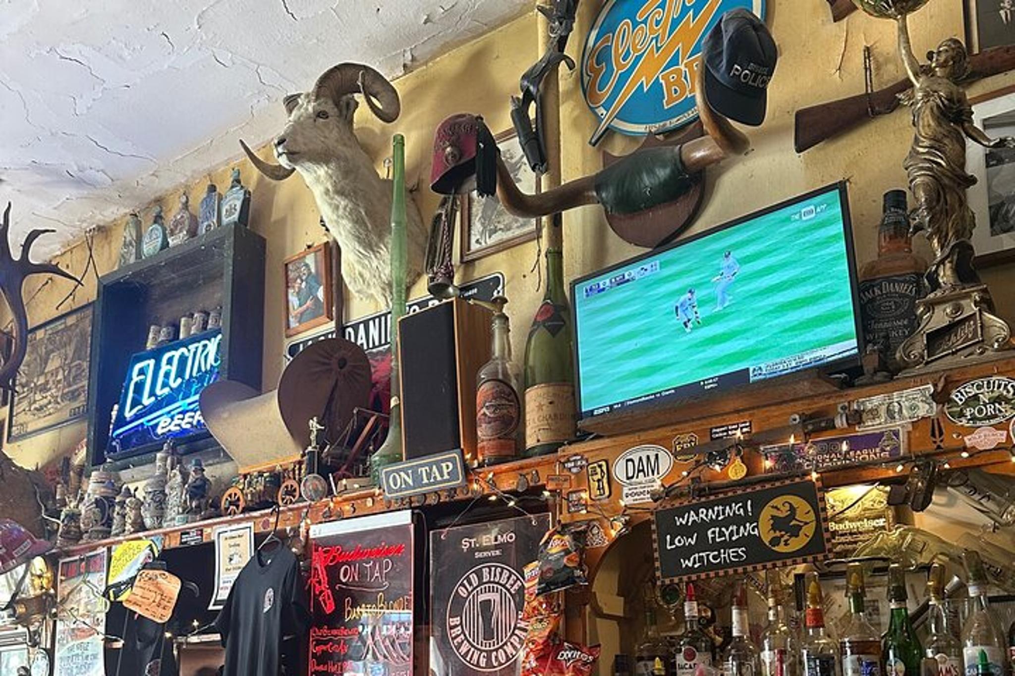 Bisbee Pub Crawl - Image 4