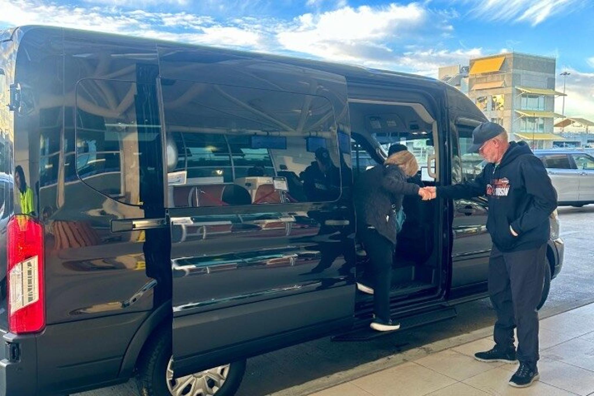 Port Canaveral Transfer to Orlando Intl Airport - Image 2