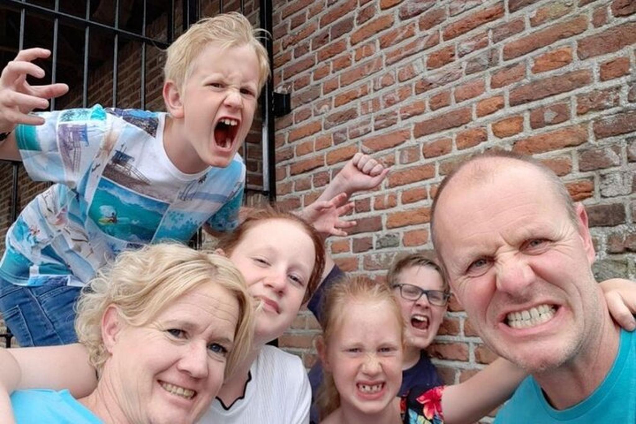 Eugene The Hunt Game 2 hr - Image 4