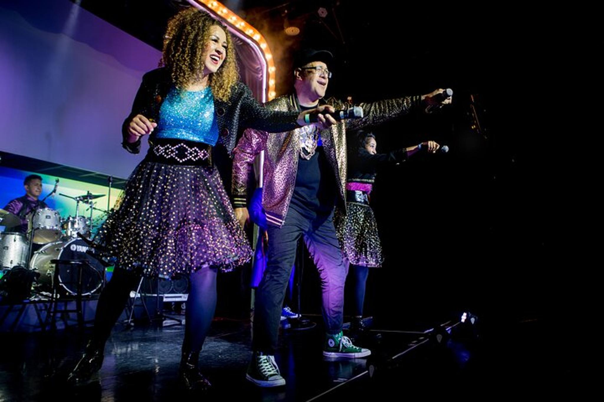 Las Vegas 80's & 90's Music Experience - Image 6