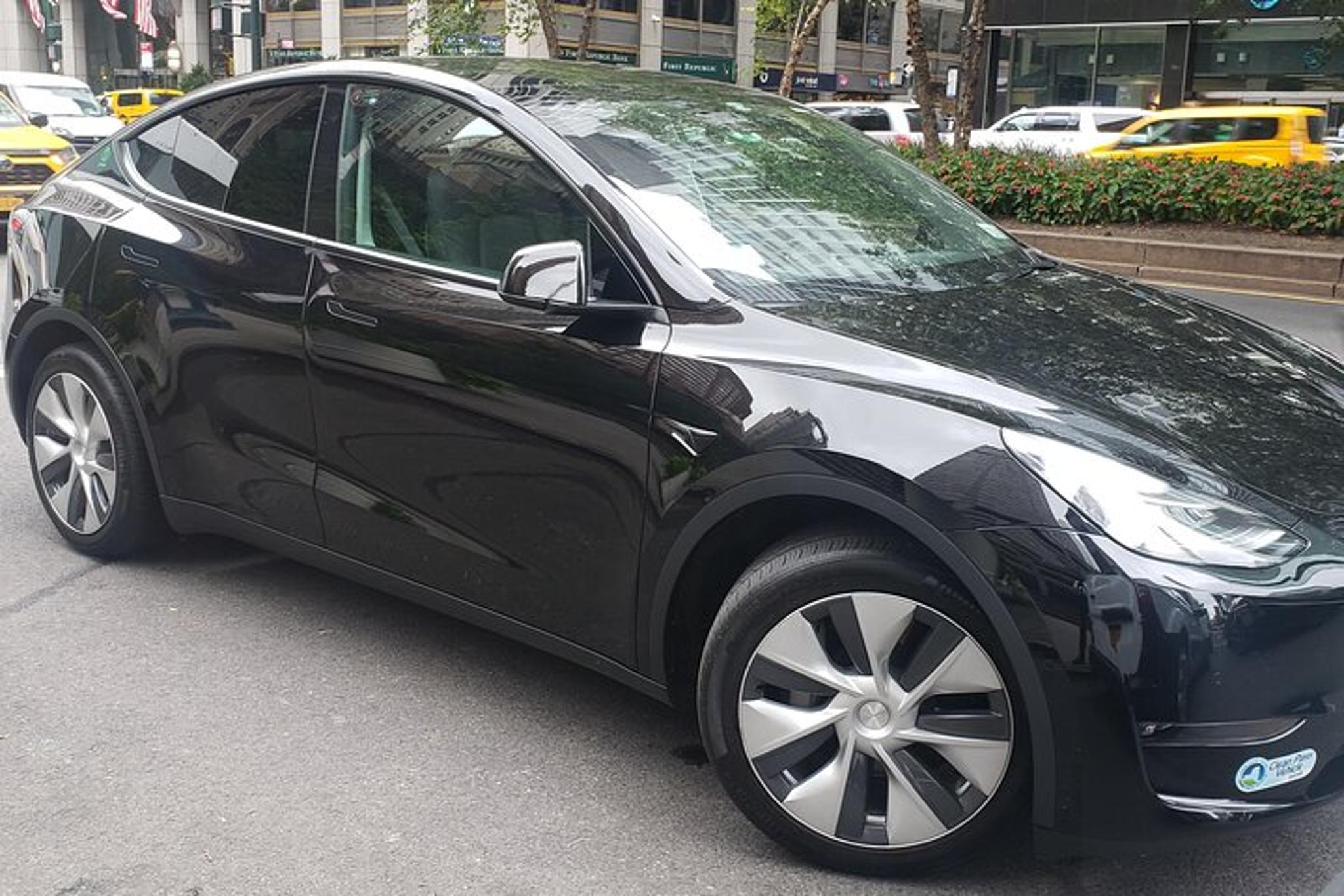 New York City Airport Transfer - Image 3