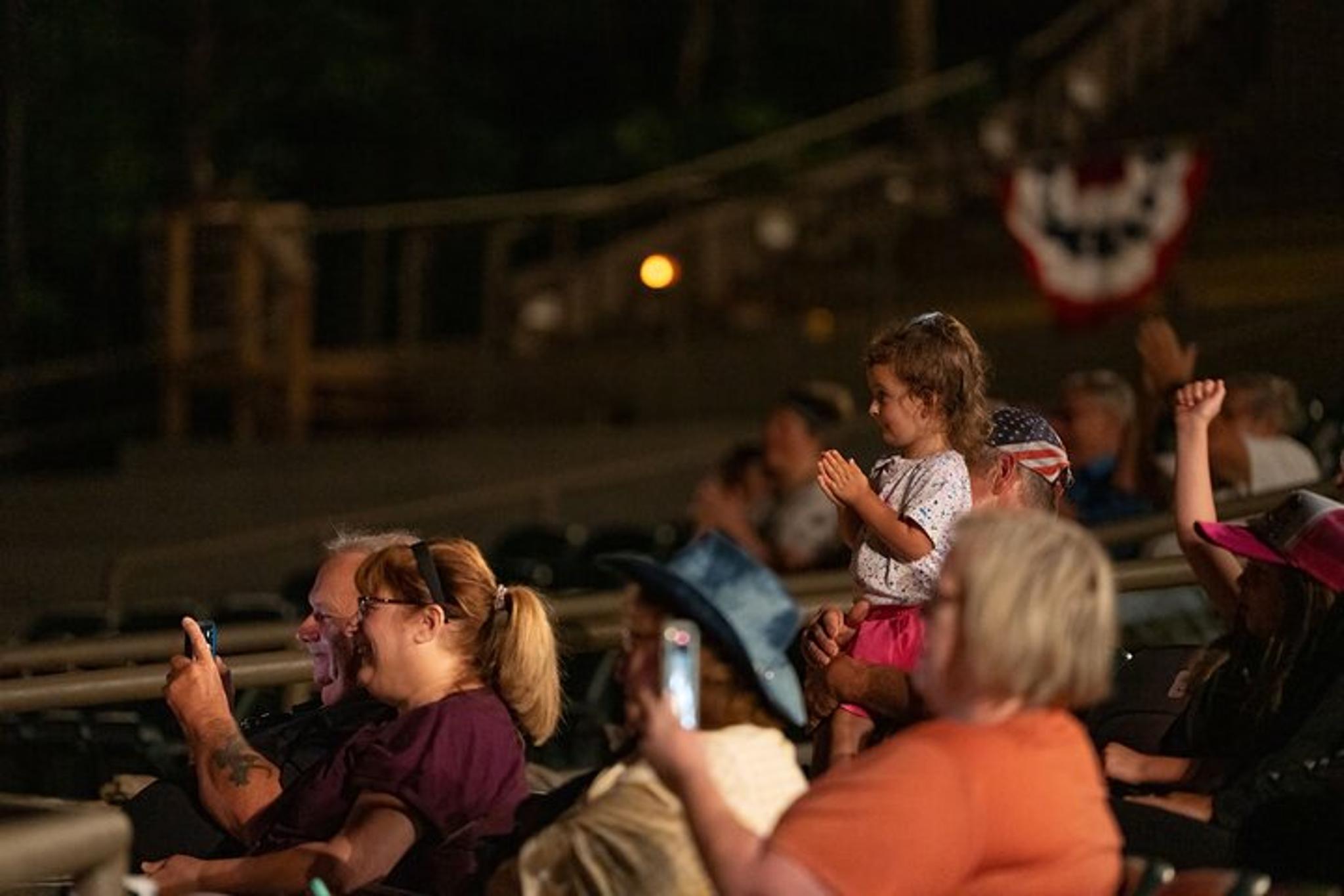 Branson Wild West Showdown - Image 5