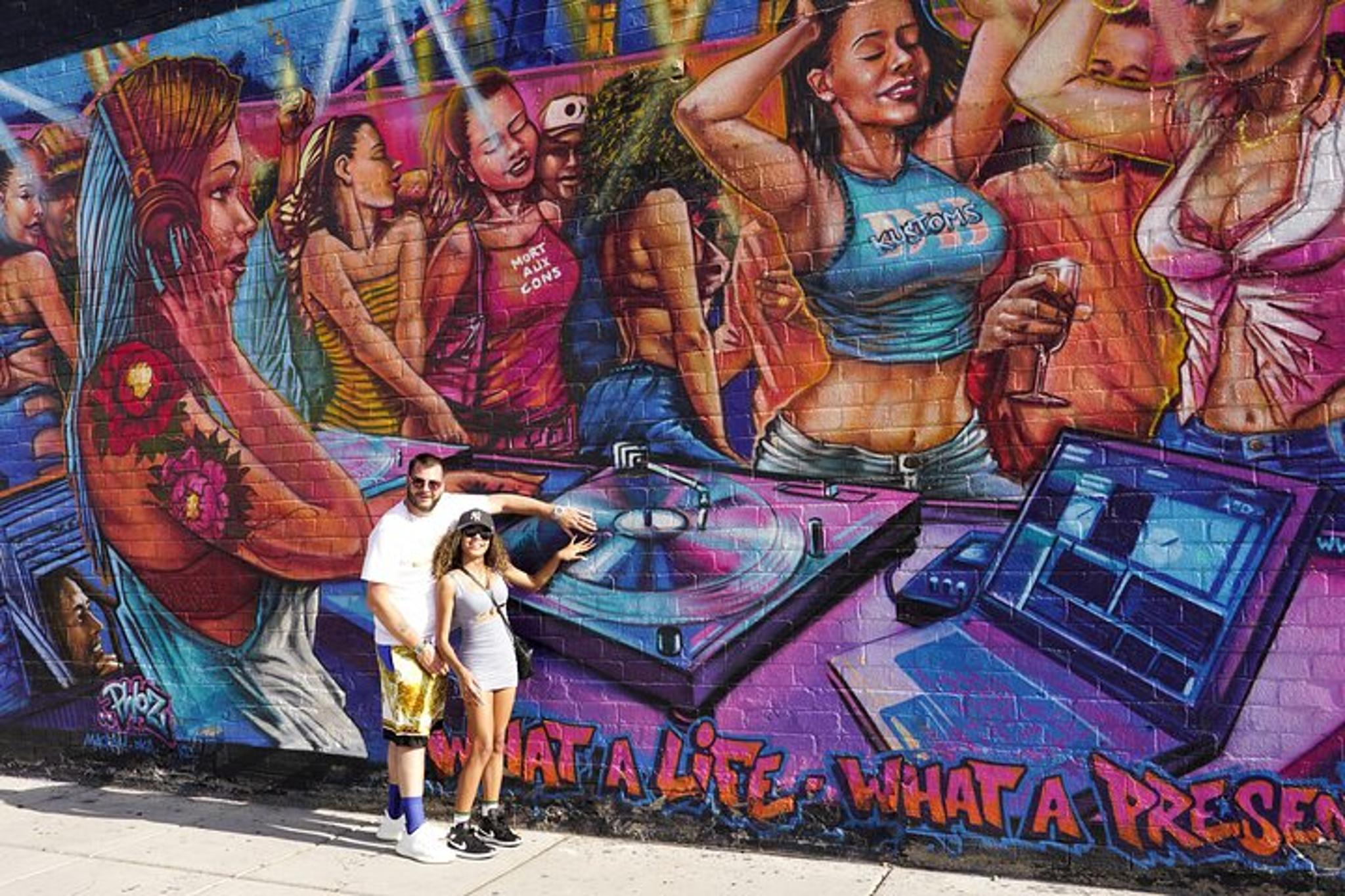 Las Vegas Arts District Photo Tour - Image 3