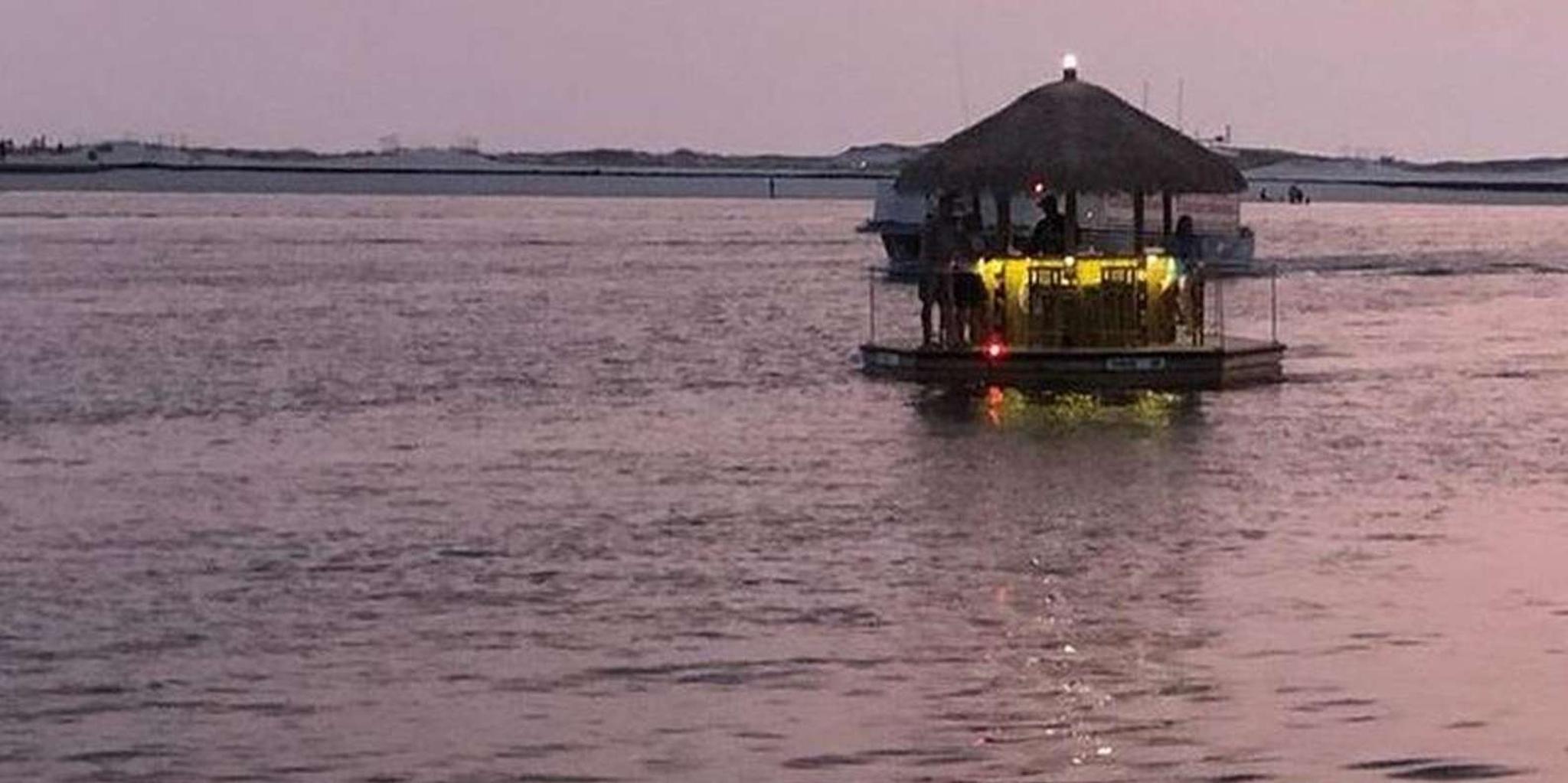 Destin Floating Tiki Bar Cruise with 360° Harbor Views - Image 4