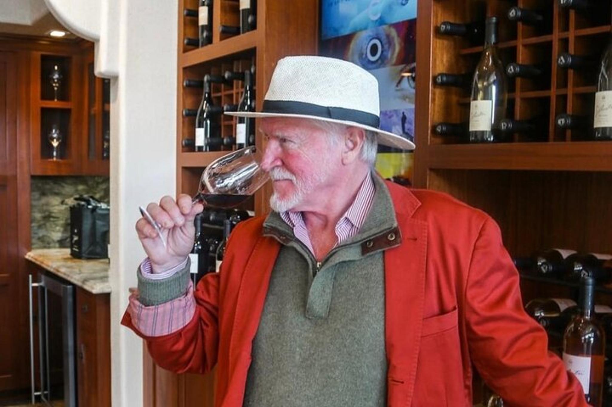 Carmel-by-the-Sea Wine Tasting Walking Tour - Image 3