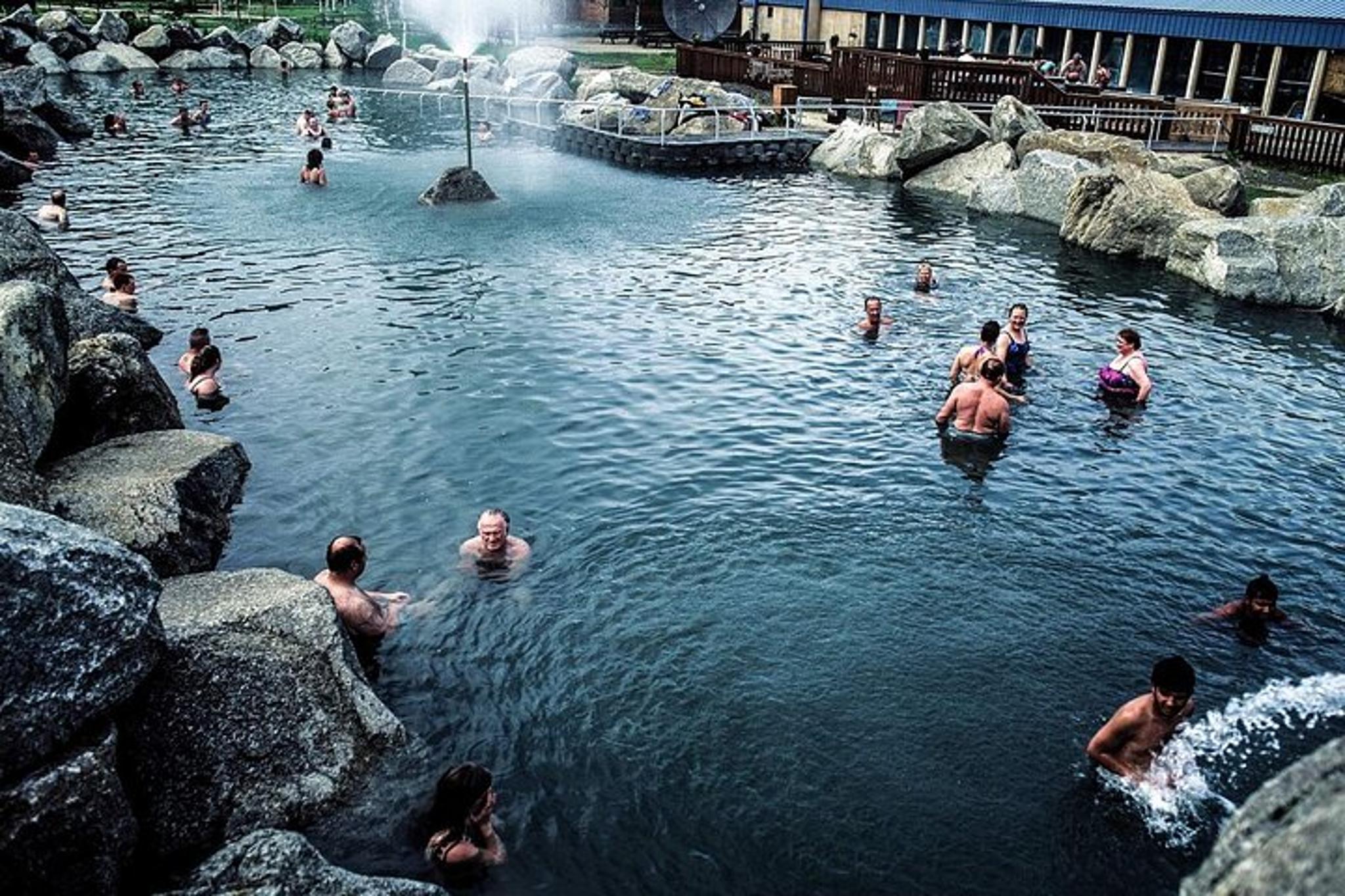 Fairbanks Chena Hot Springs Shuttle