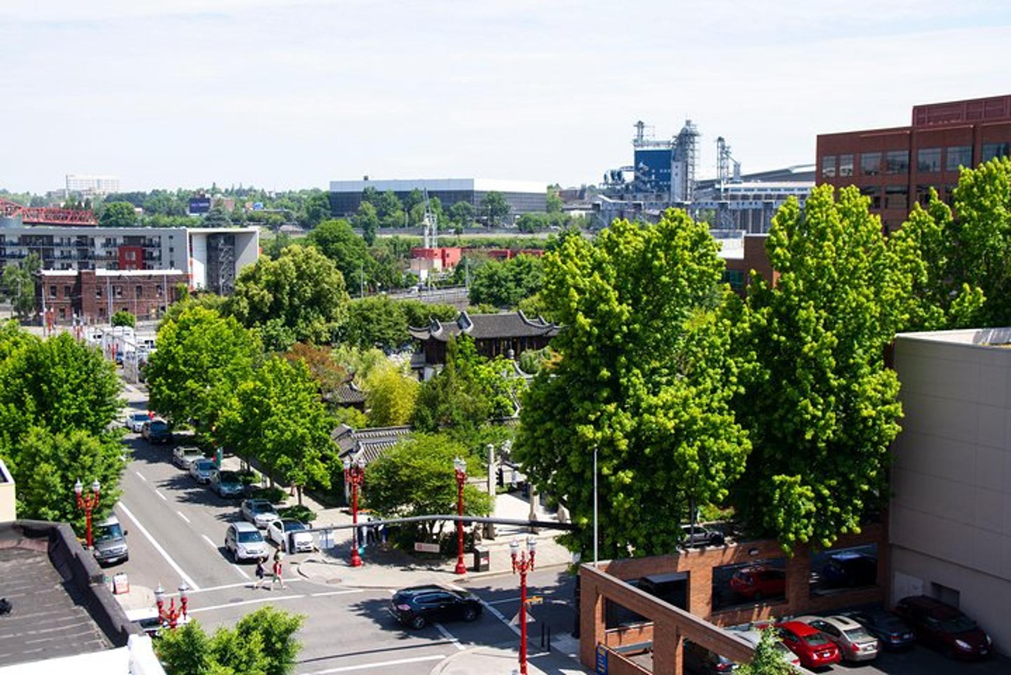 Portland Aerial Tram and Rooftop Tour - Image 4