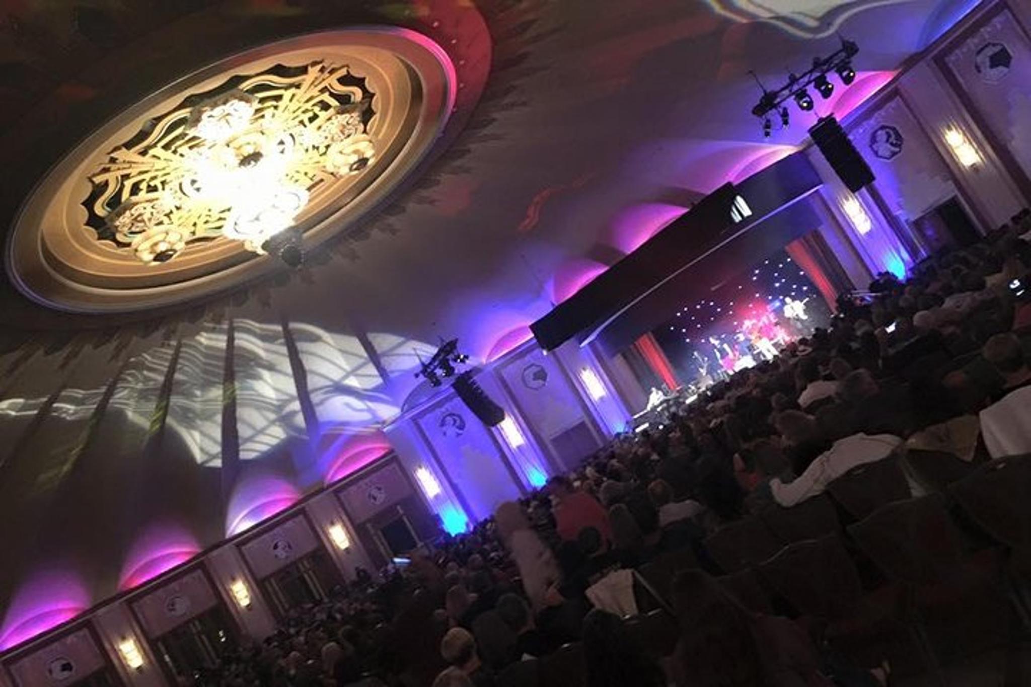 Avalon Casino Backstage Tour 60 min - Image 6