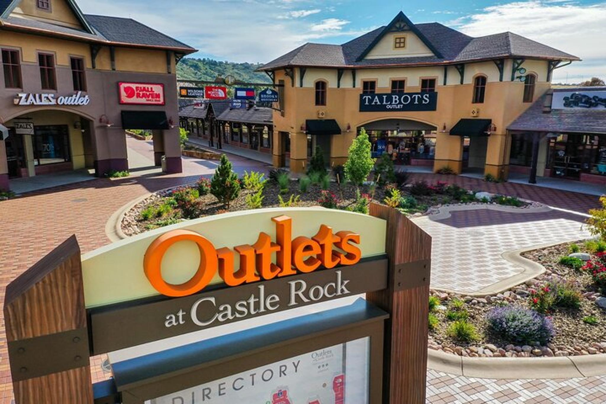 Denver Shopping Tour to Outlets at Castle Rock
