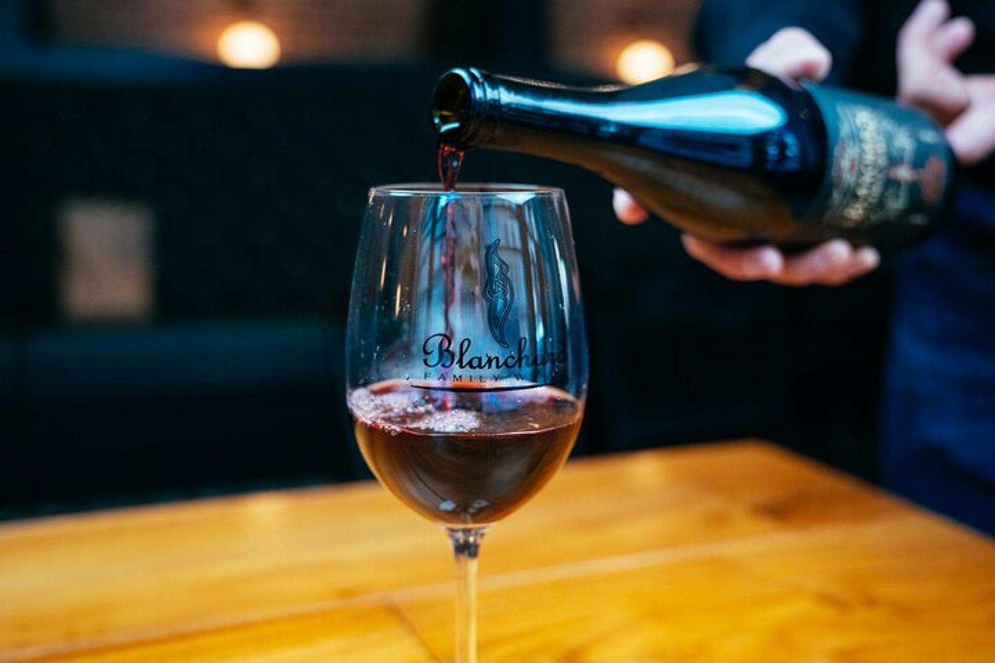 Colorado Wine Tasting Experience - Image 3