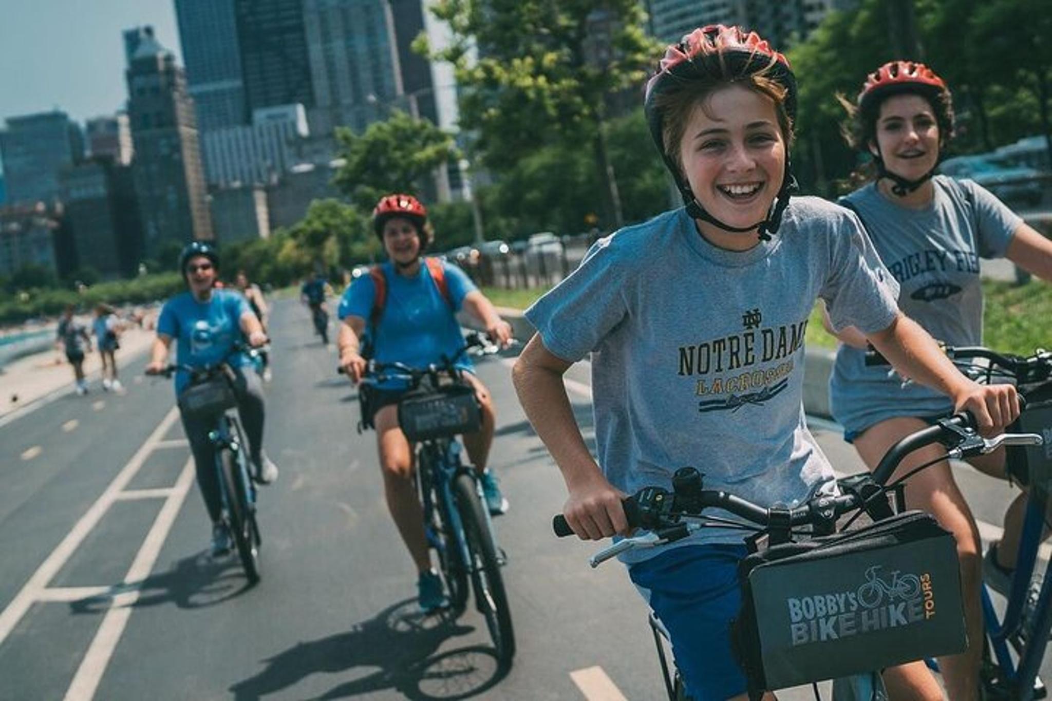 Chicago Outdoor Adventure Pass: Bike, Kayak and Swim - Image 3