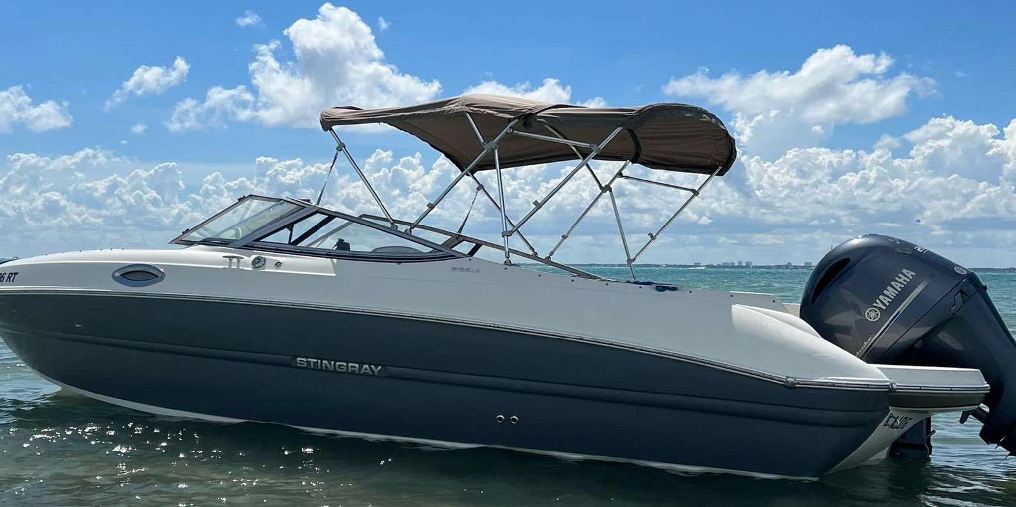 Miami Private Boat Tour for up to 8 People