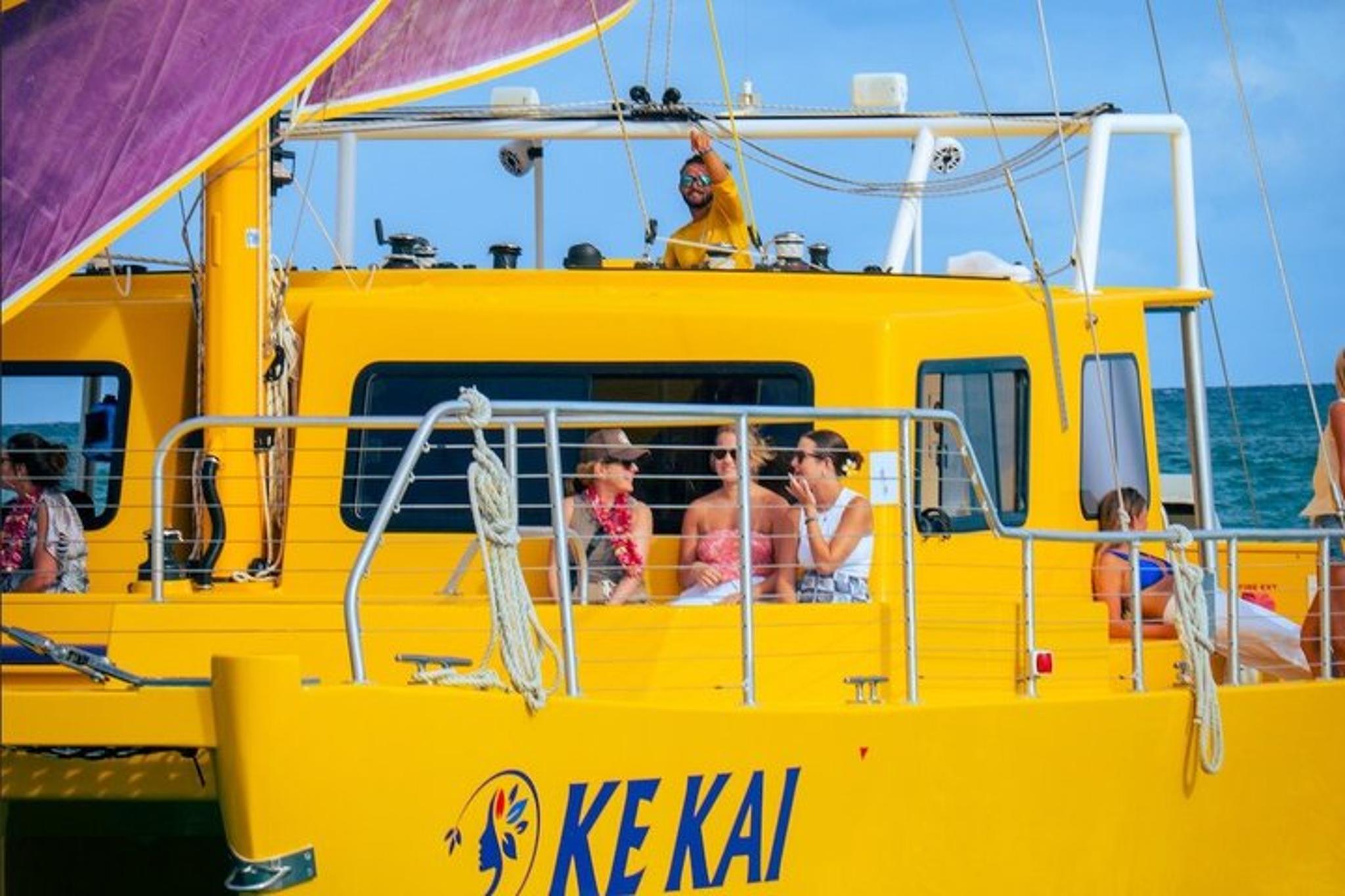Waikiki Beach Sunset Sail on Ke Kai Catamaran - Image 6