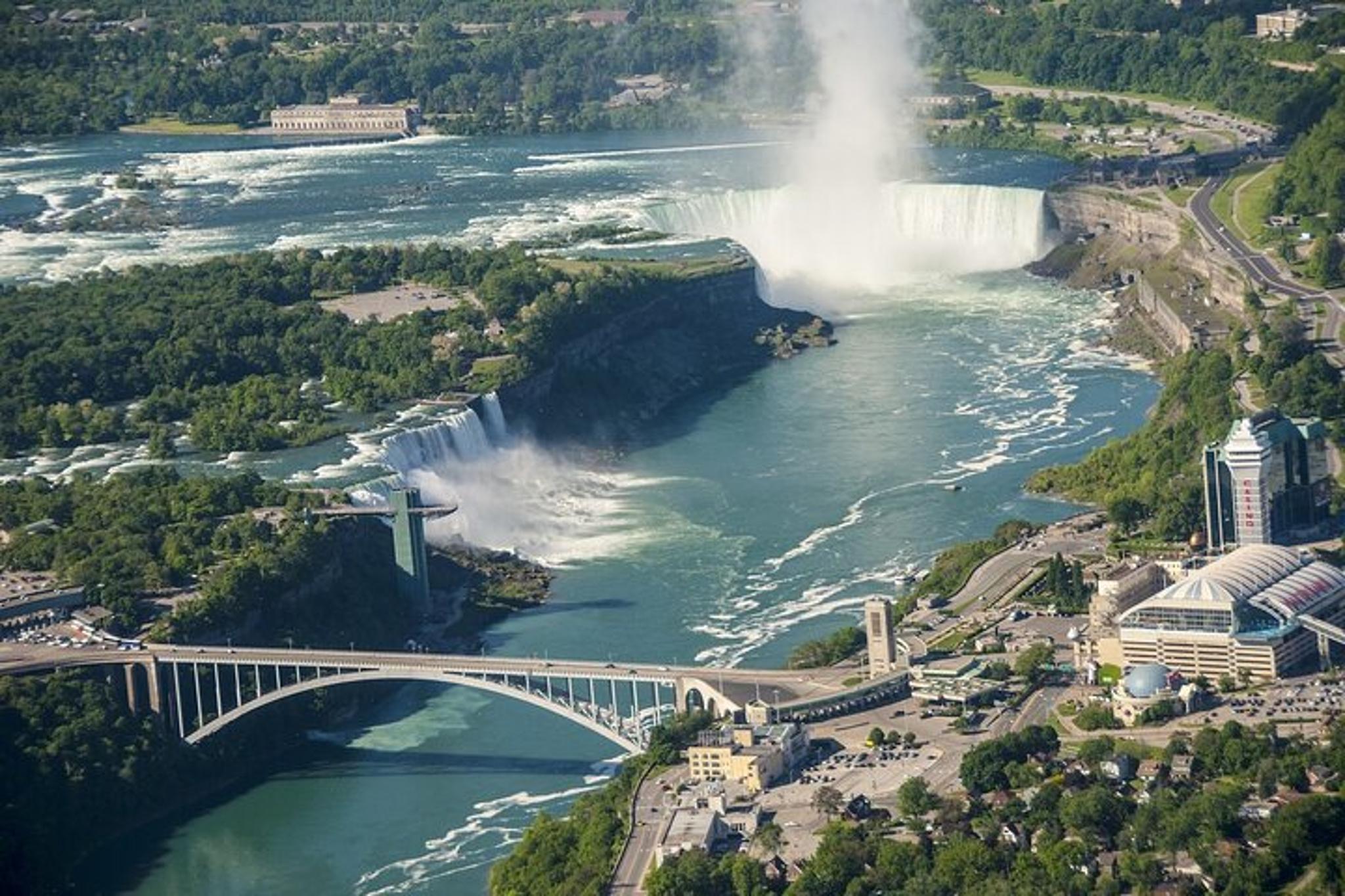 New York Niagara Falls Tour by Air - Image 2